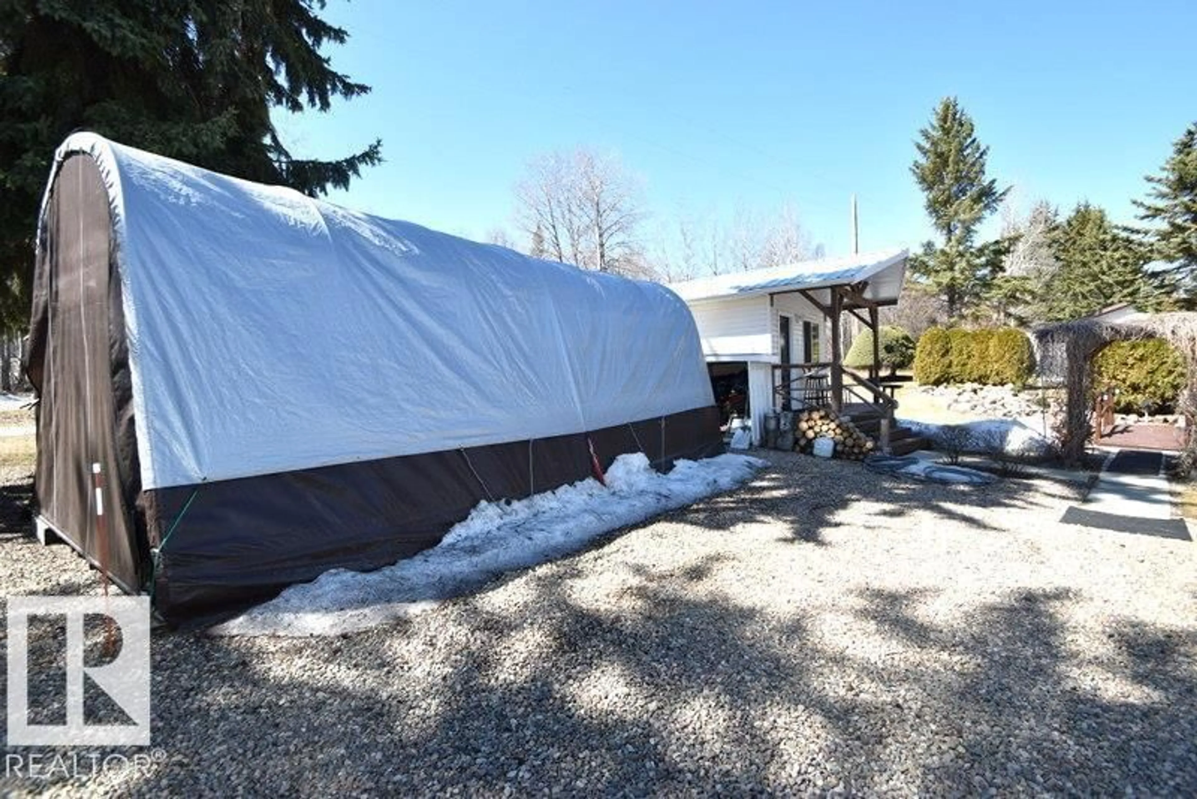 Patio, unknown for 64 ROBIN LANE, Rural Athabasca County Alberta T0A0M0