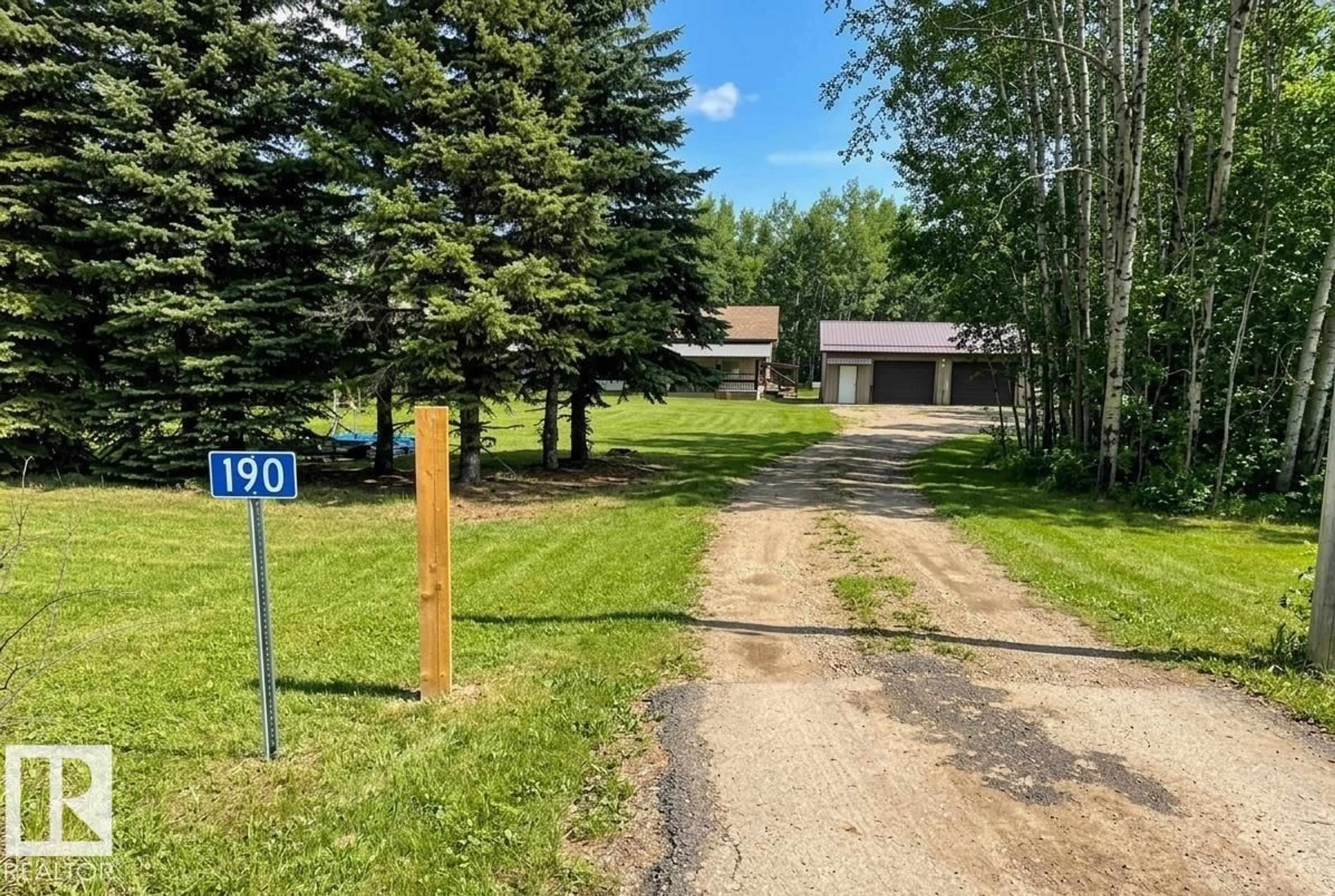 A pic from outside/outdoor area/front of a property/back of a property/a pic from drone, street for 47424 RGE ROAD 20 A, Rural Leduc County Alberta T0C2P0