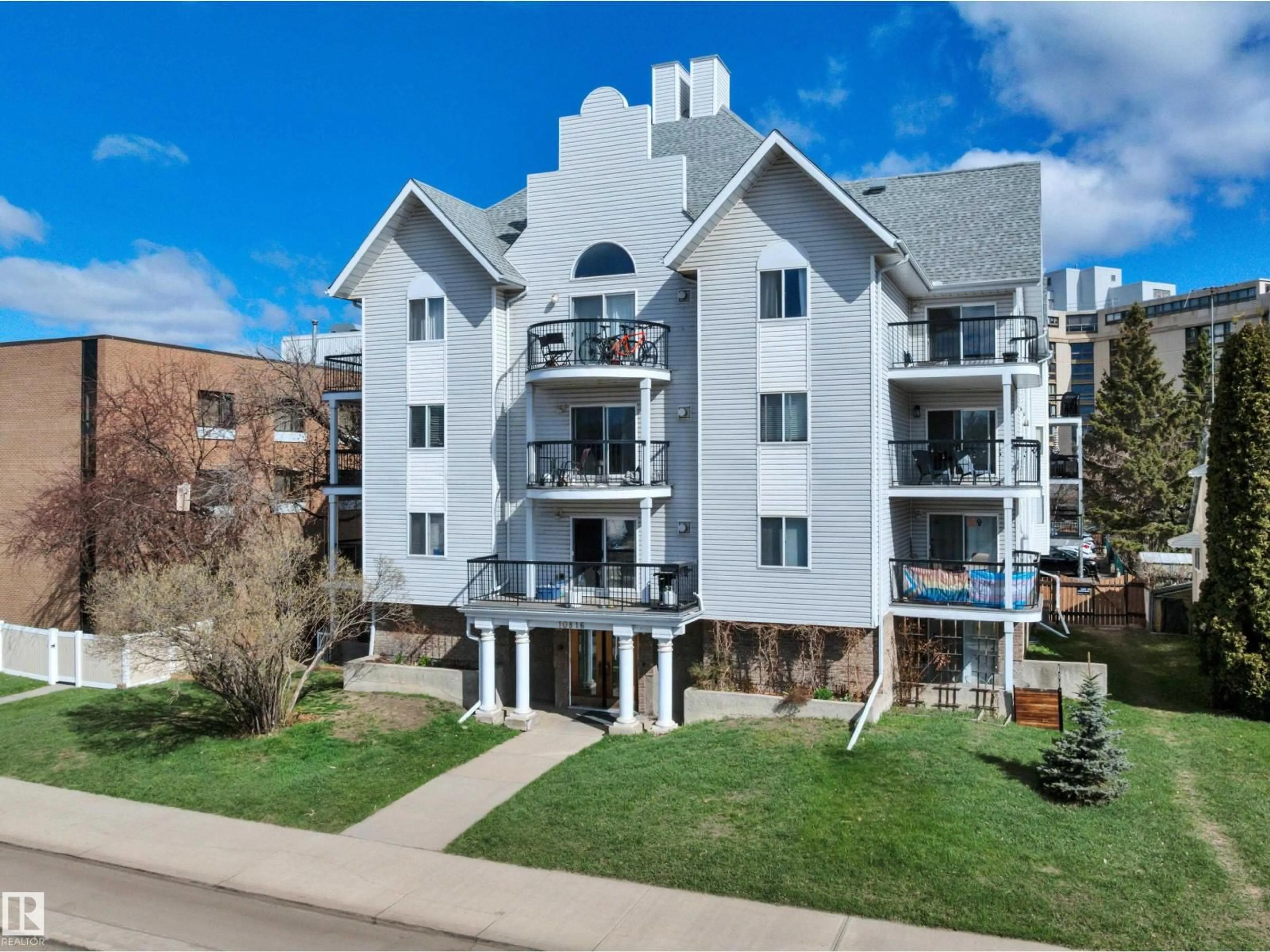 A pic from outside/outdoor area/front of a property/back of a property/a pic from drone, unknown for #402 - 10816 76 AV, Edmonton Alberta T6E6L3