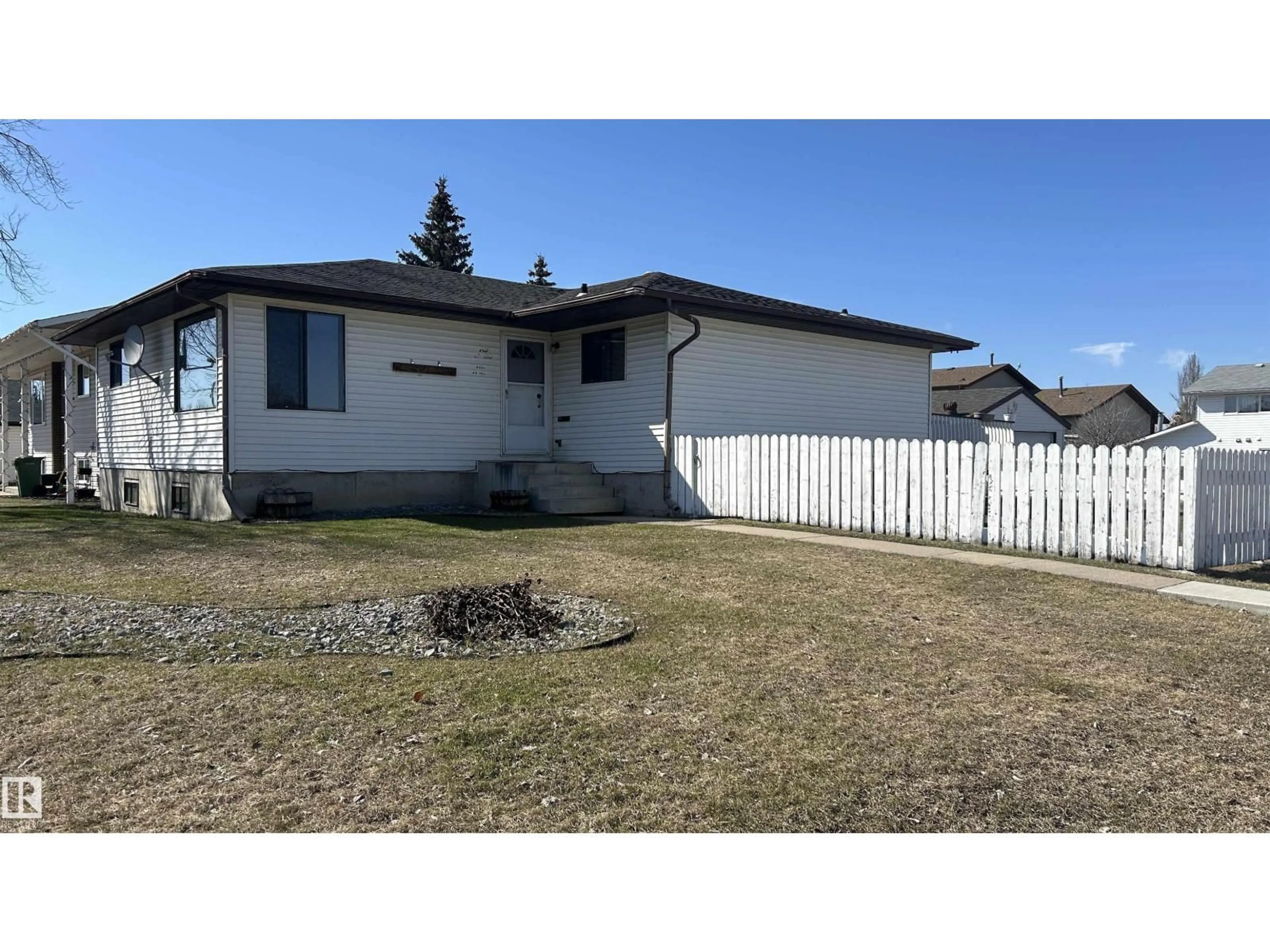 Unknown for 4401 44 AV, Bonnyville Town Alberta T9N1X1