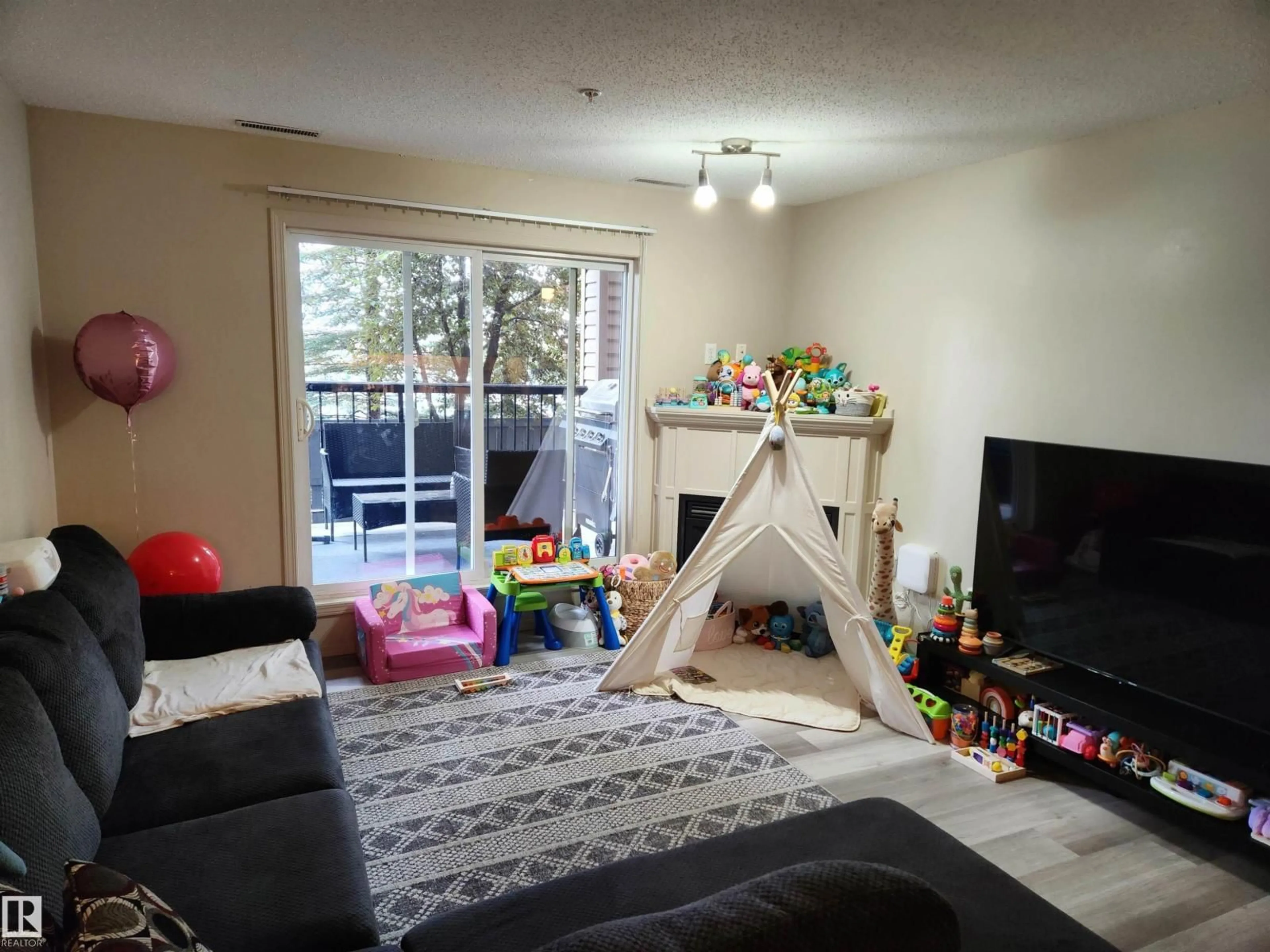 A pic of a room for 2098 - 125 BLACKMUD CREEK DR, Edmonton Alberta T6W1T7