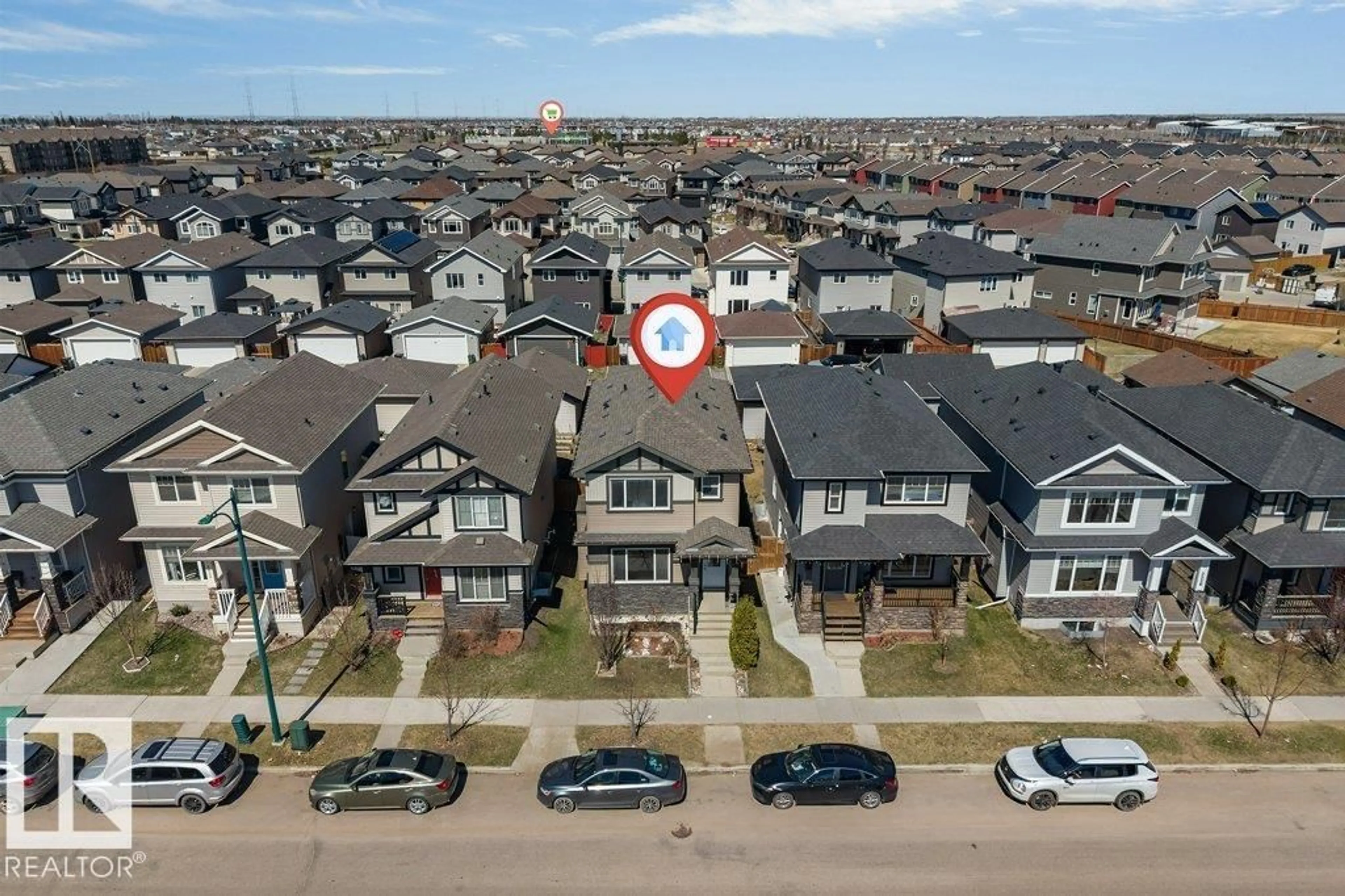 A pic from outside/outdoor area/front of a property/back of a property/a pic from drone, street for 2604 20 AV, Edmonton Alberta T6T0Y7