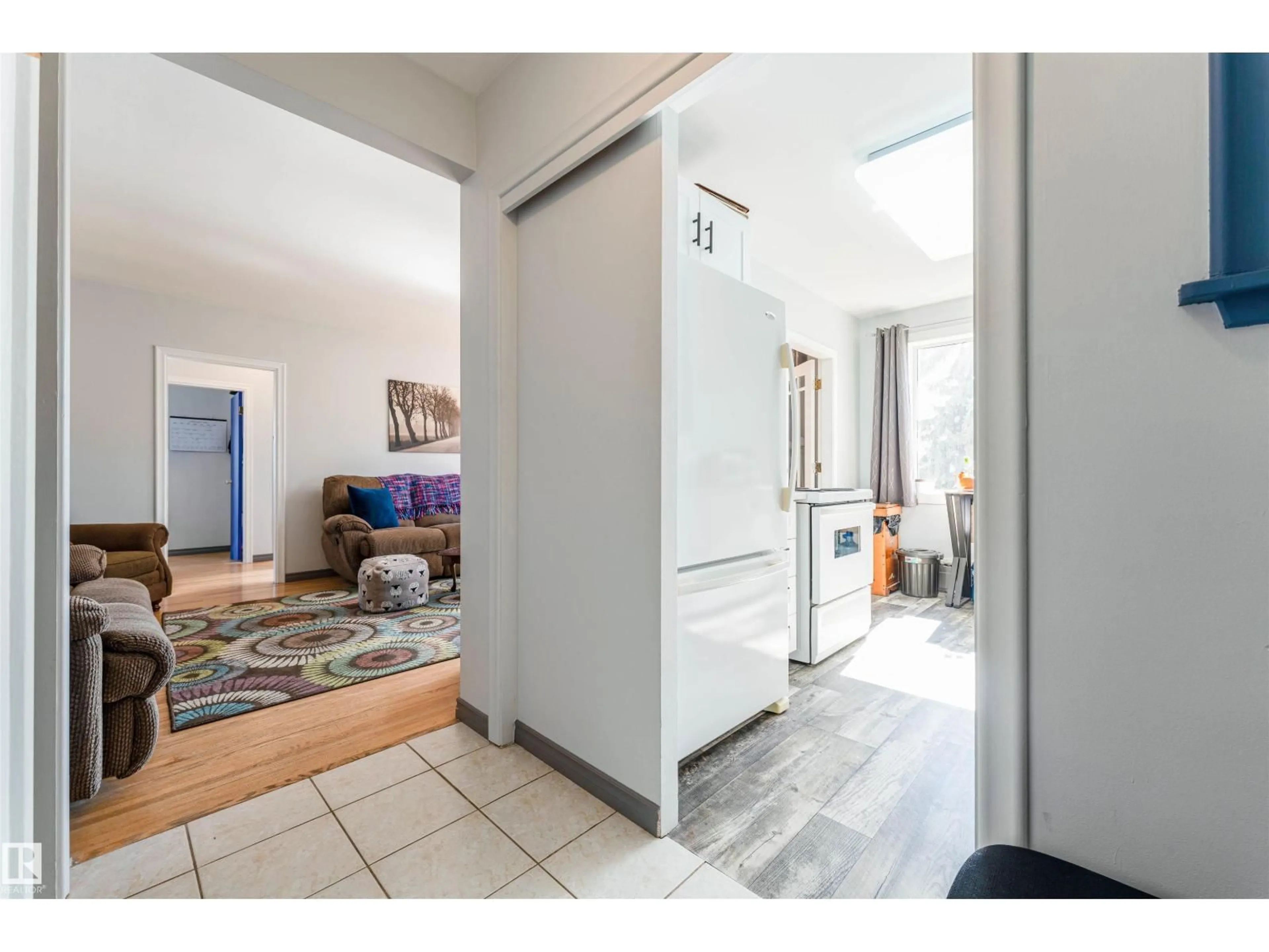 Indoor entryway for #12 - 7307 118 ST NW, Edmonton Alberta T6G1S5