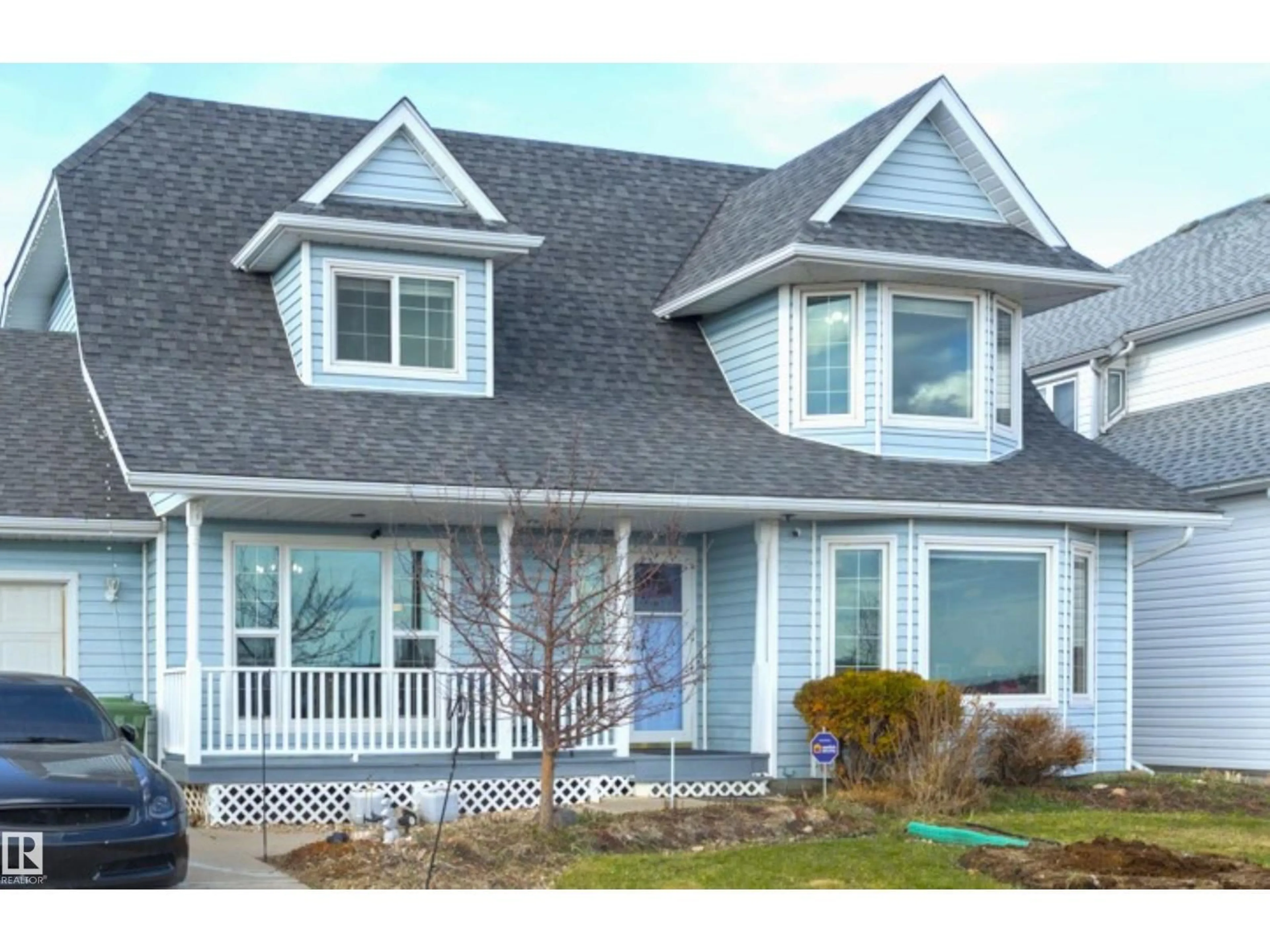 Home with vinyl exterior material, street for 4003 LAKESHORE DR, Bonnyville Town Alberta T9N1V7