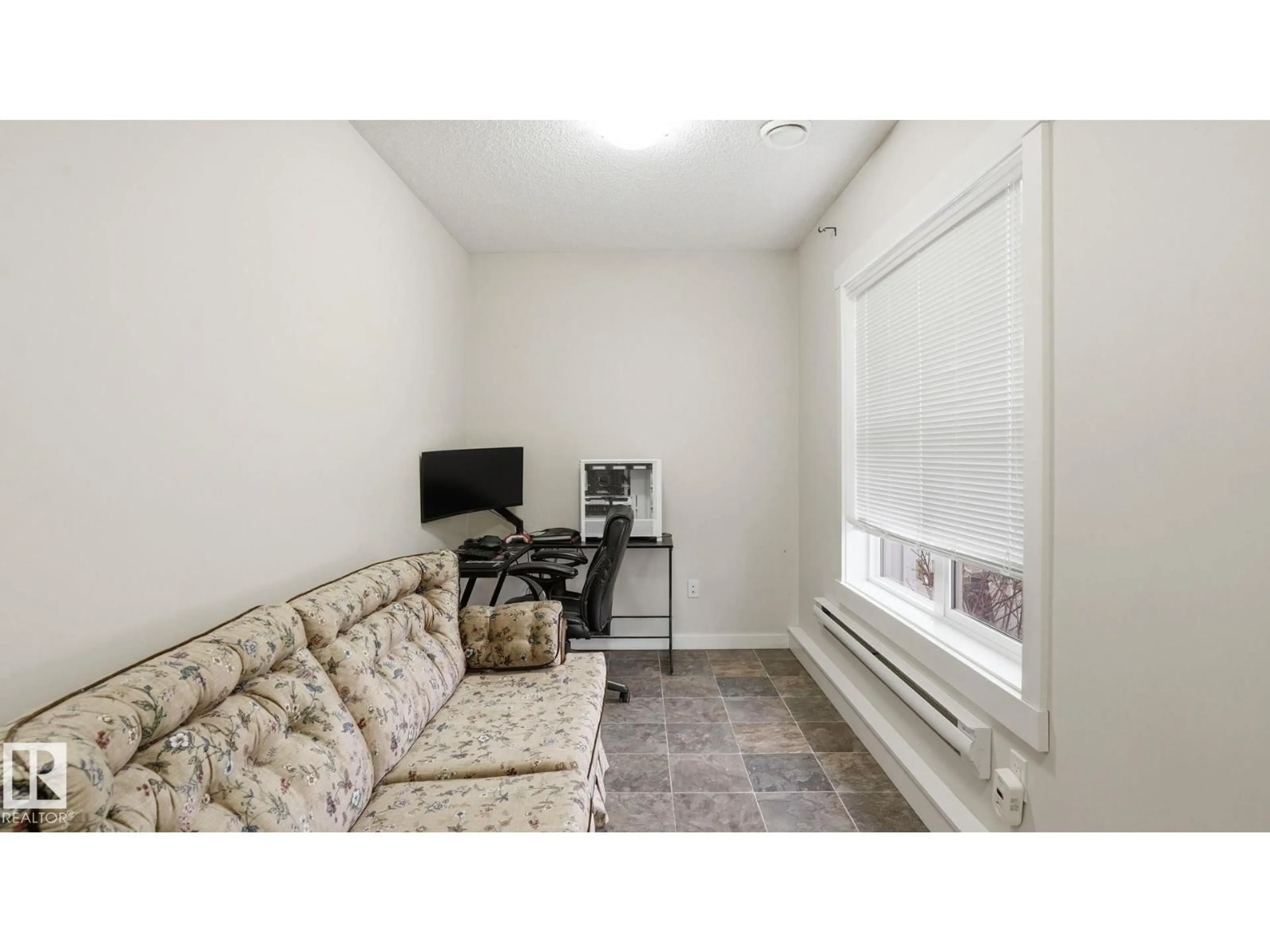 A pic of a room for 202 - 8530 94 ST, Fort Saskatchewan Alberta T8L0V8