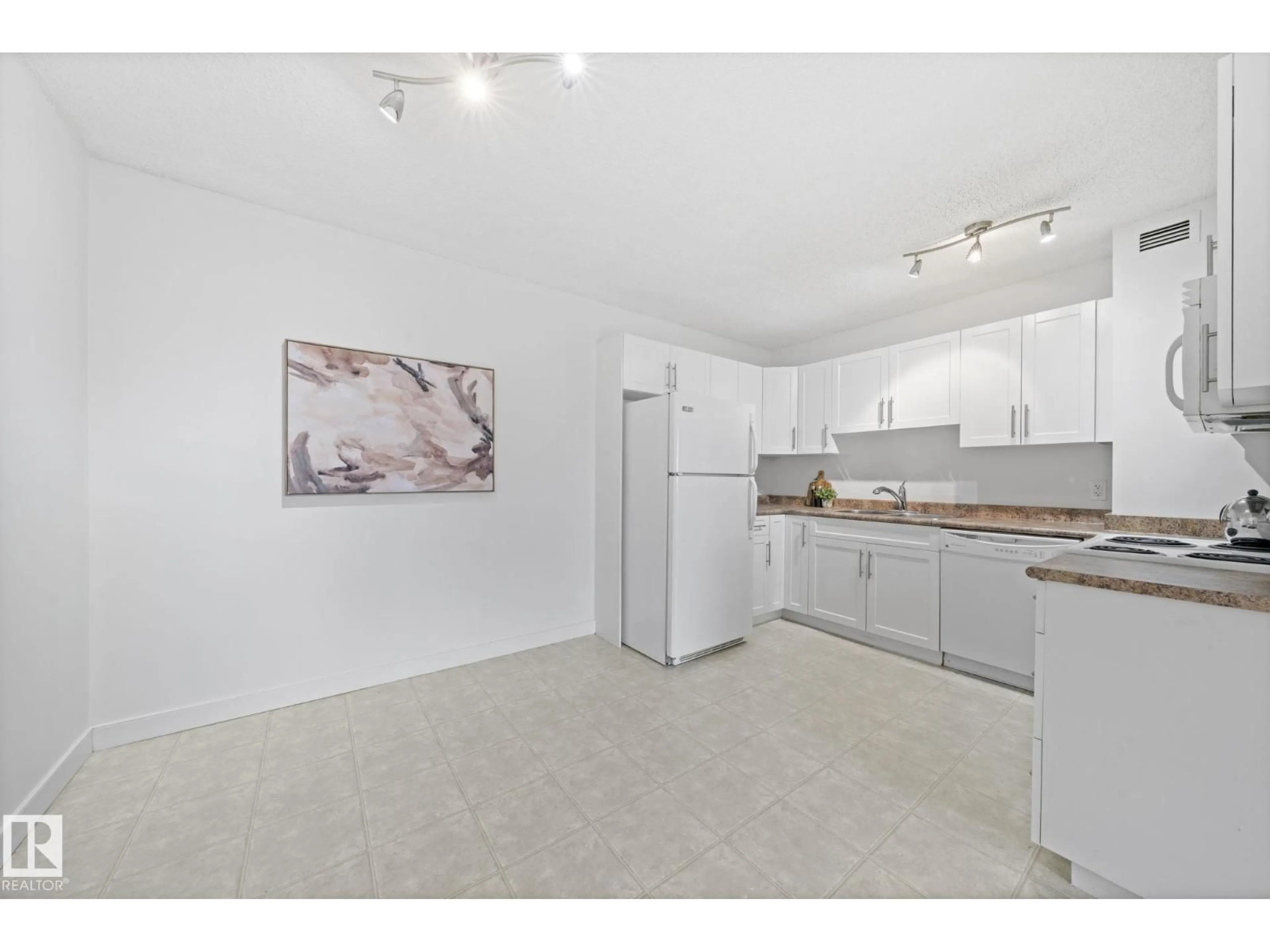Standard kitchen, unknown for #808 - 9710 105 ST, Edmonton Alberta T5K1A4