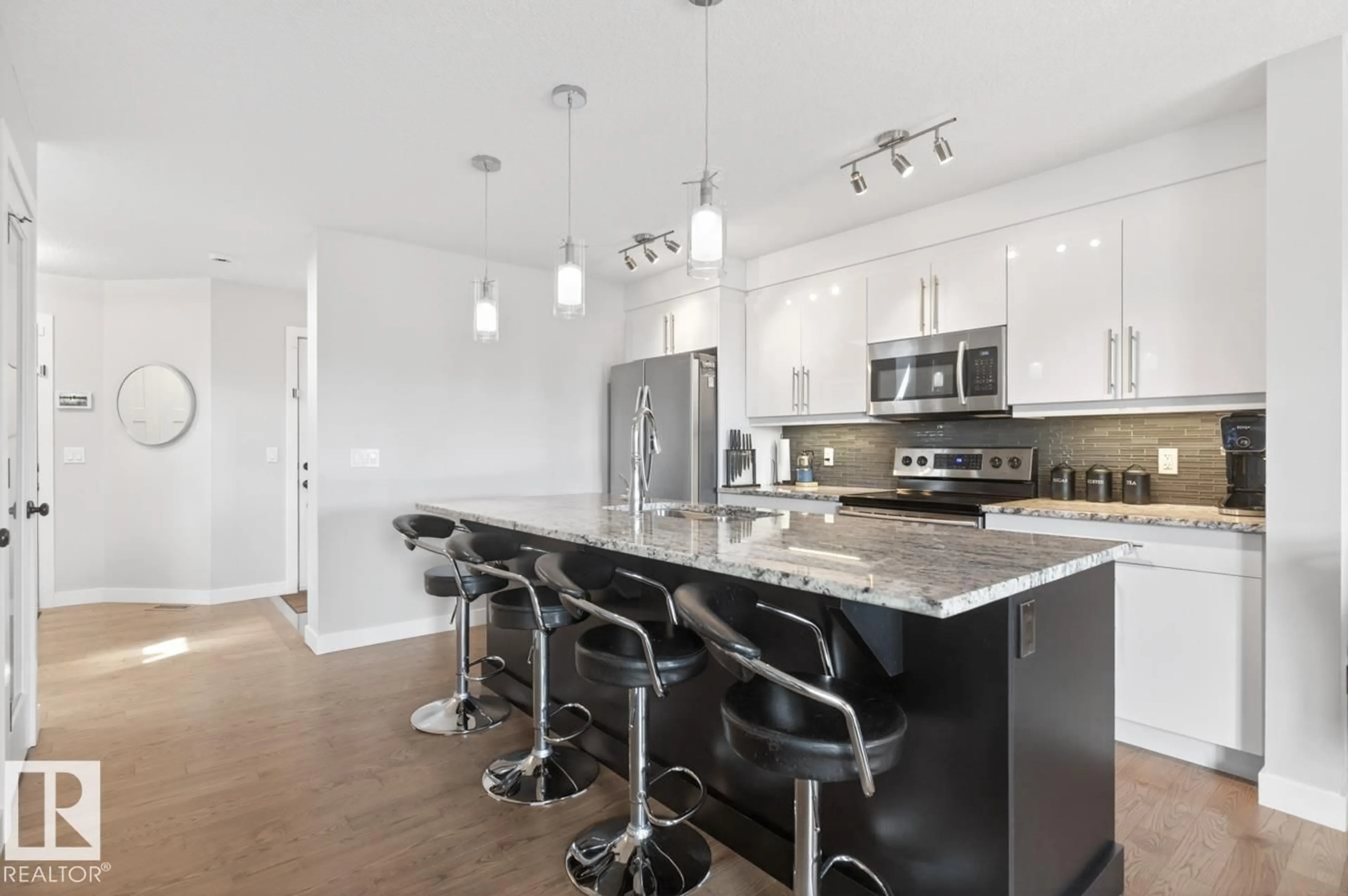 Open concept kitchen, unknown for 7135 CARDINAL WY, Edmonton Alberta T6W1Z3