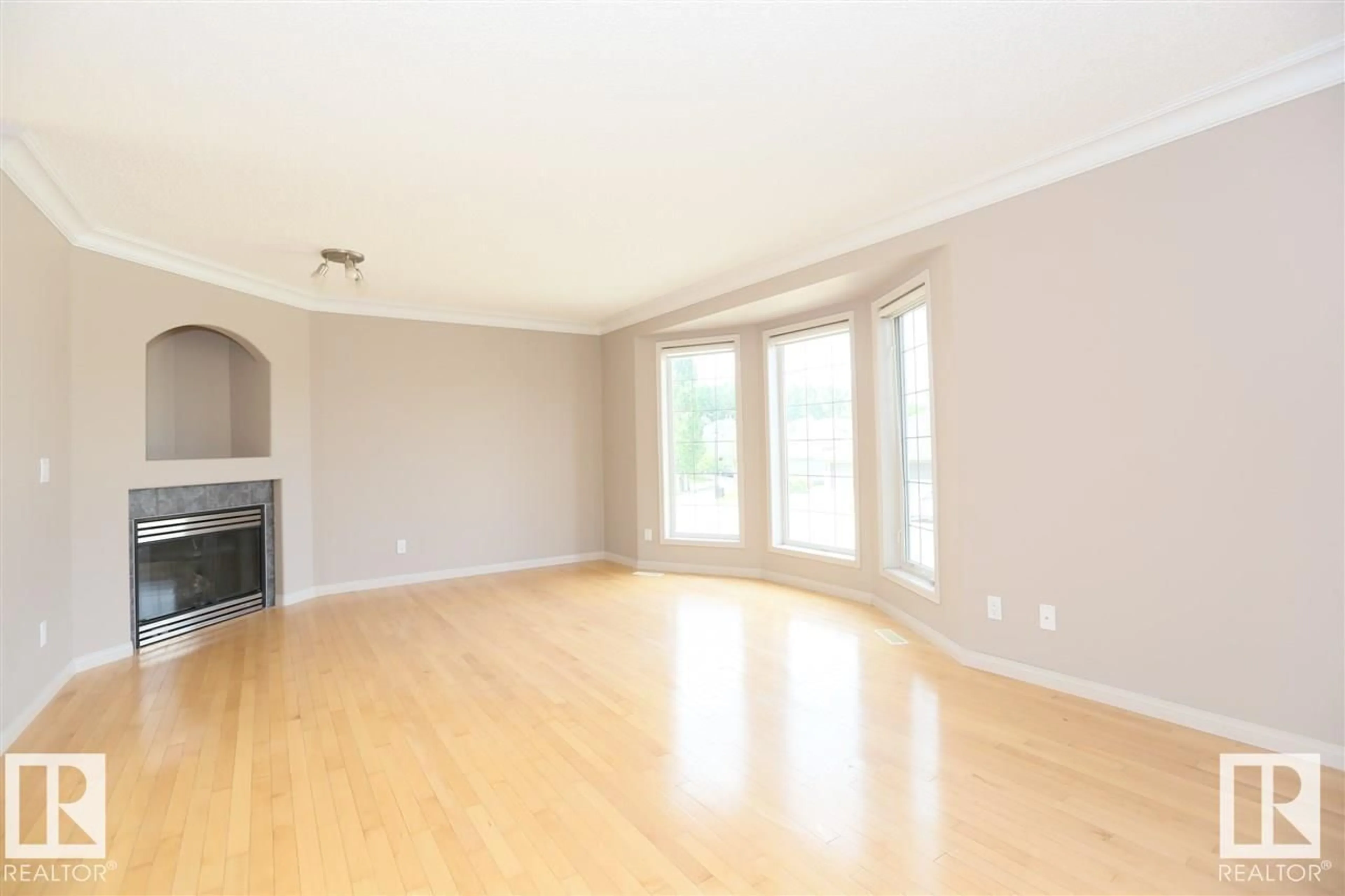 A pic of a room for SW - 10903 8 AV, Edmonton Alberta T6W1G1