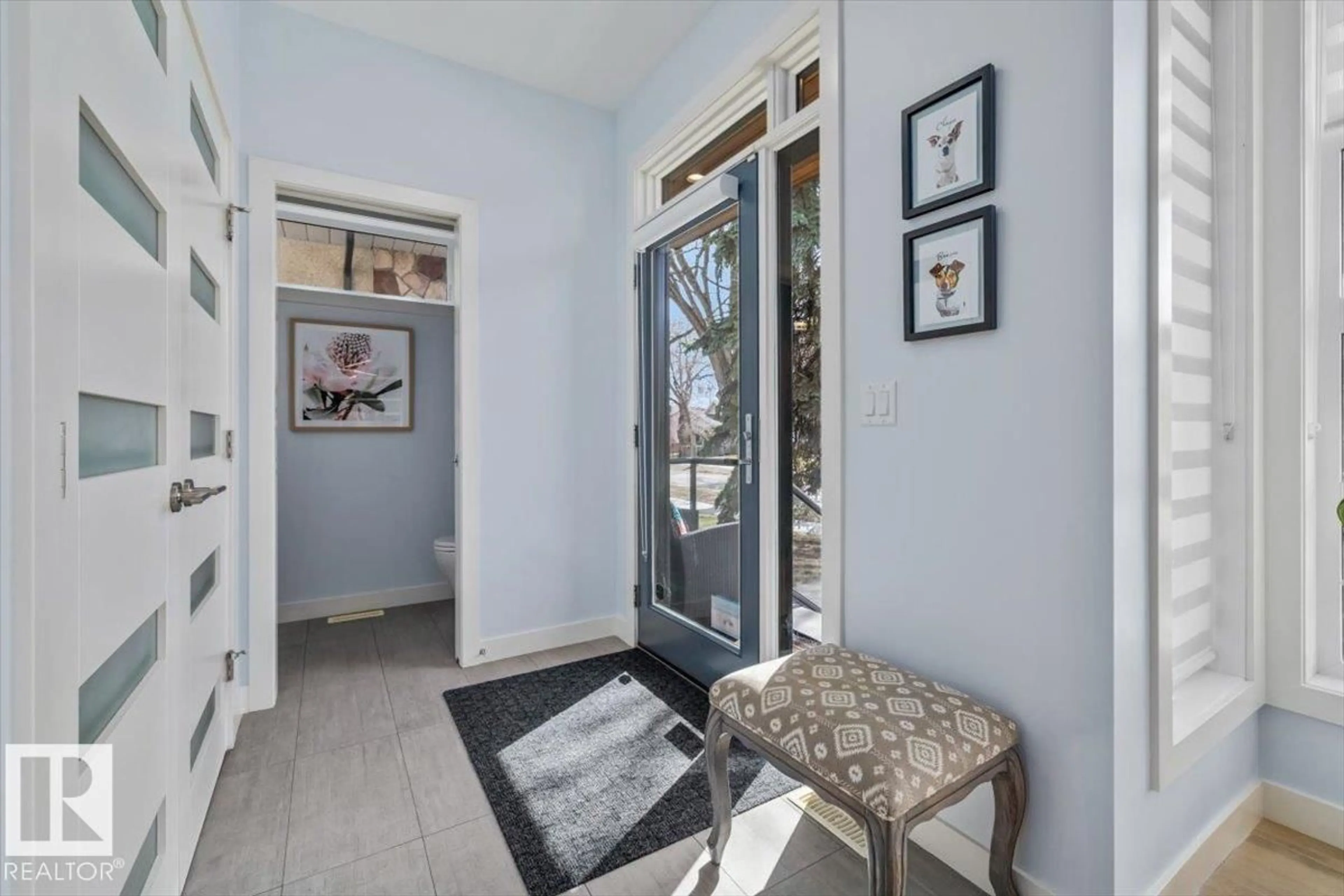 Indoor entryway for NW - 11245 64 ST, Edmonton Alberta T5W4H4