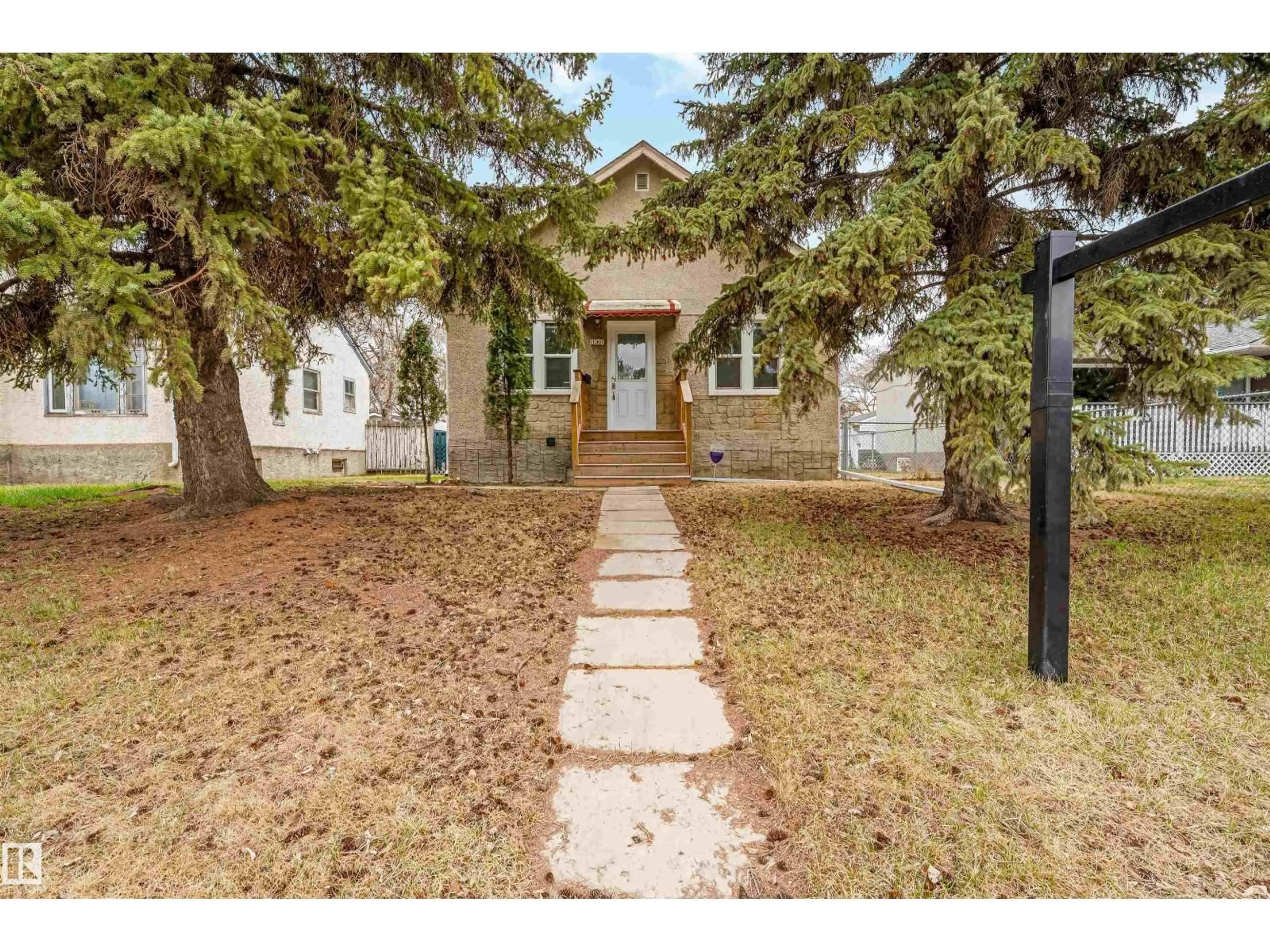 Unknown for NW - 11828 50 ST, Edmonton Alberta T5W3B9