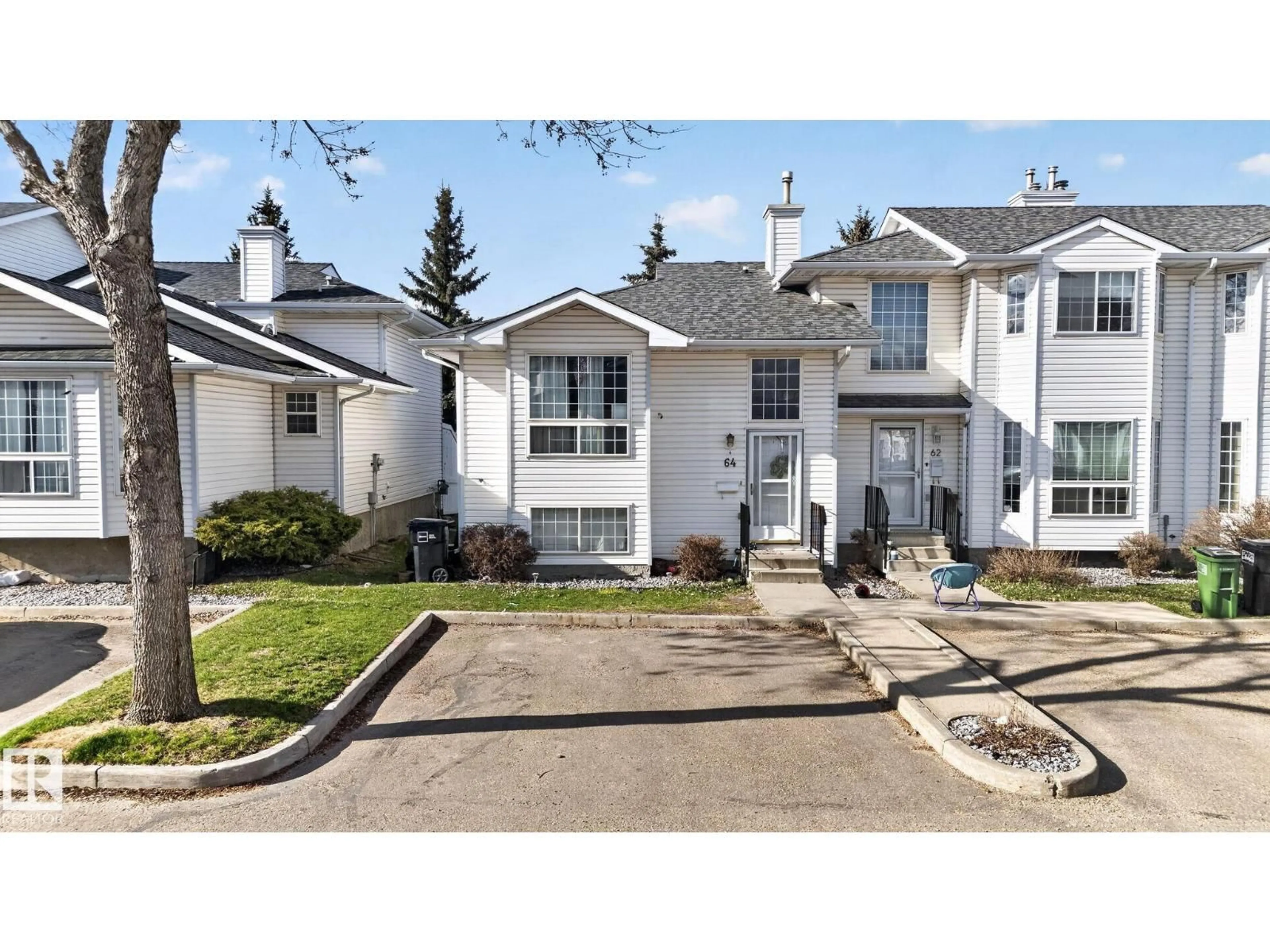 Unknown for 64 3311 58 ST, Edmonton Alberta T6L6X3