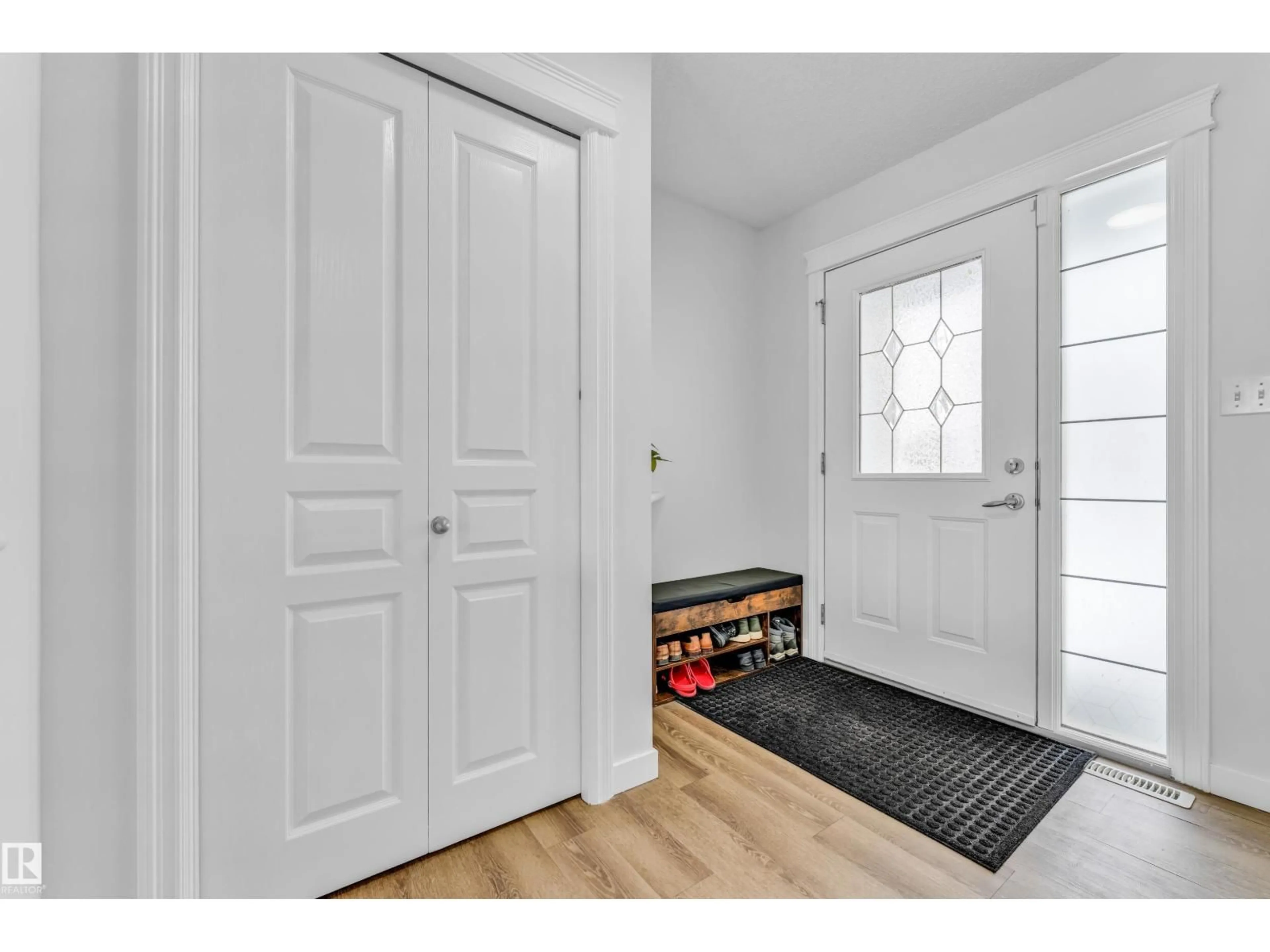 Indoor entryway for 88 BONIN, Beaumont Alberta T4X1N7