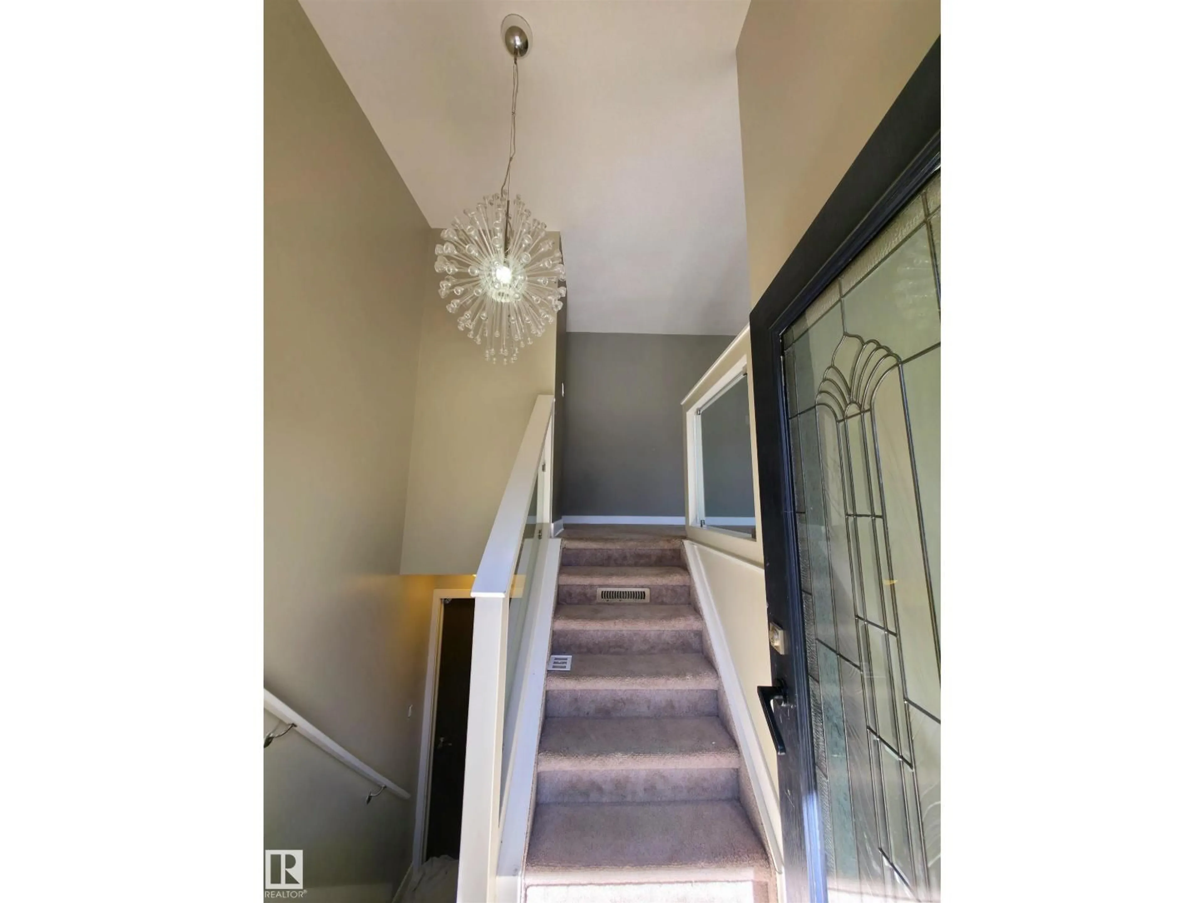 Indoor foyer for 26 GREENWOOD WY, Sherwood Park Alberta T8A0J5