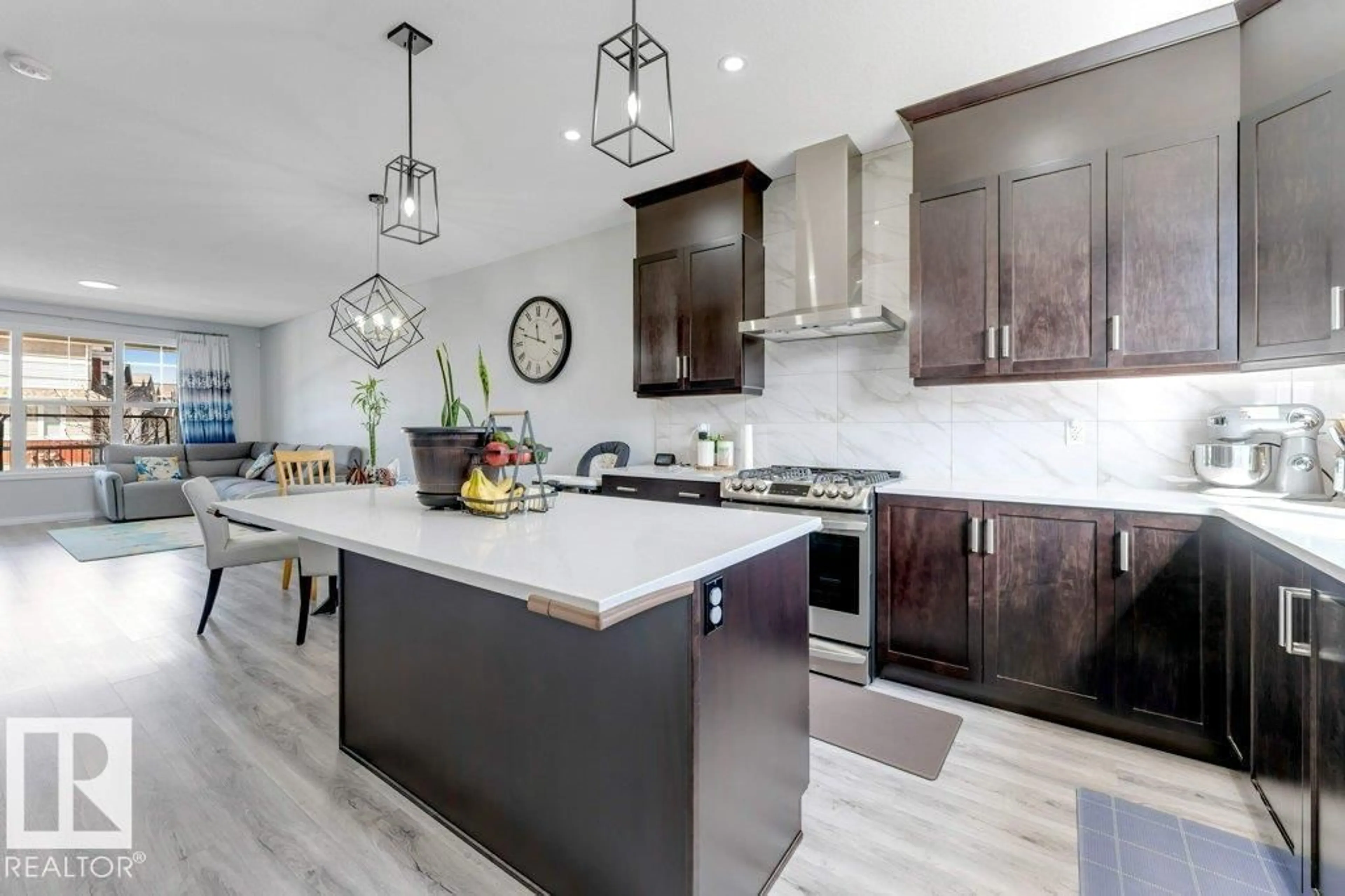 Open concept kitchen, unknown for 1305 DARBY WY, Edmonton Alberta T6W4N3