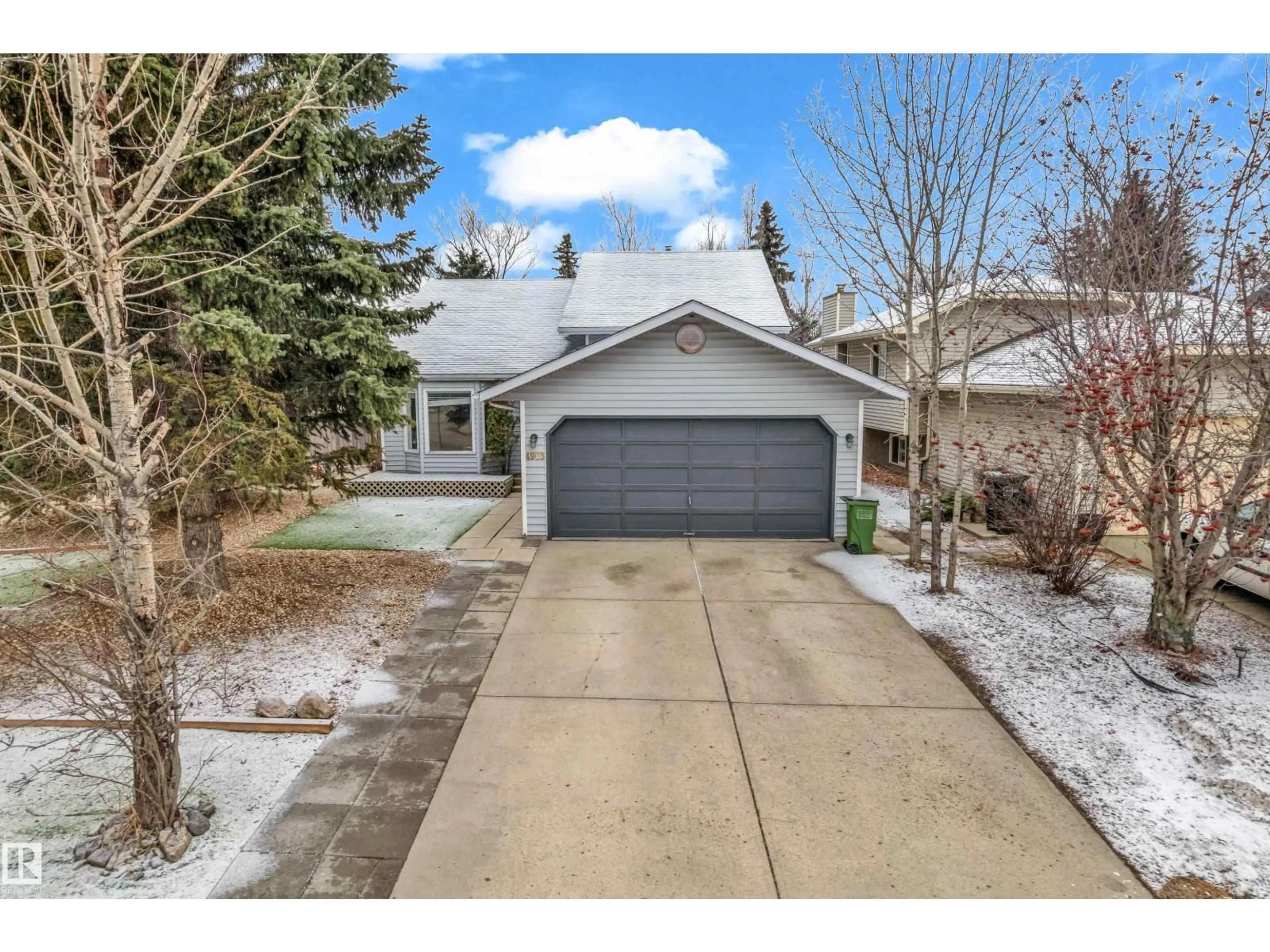 Unknown for 4903 11A AV, Edmonton Alberta T6L6C6