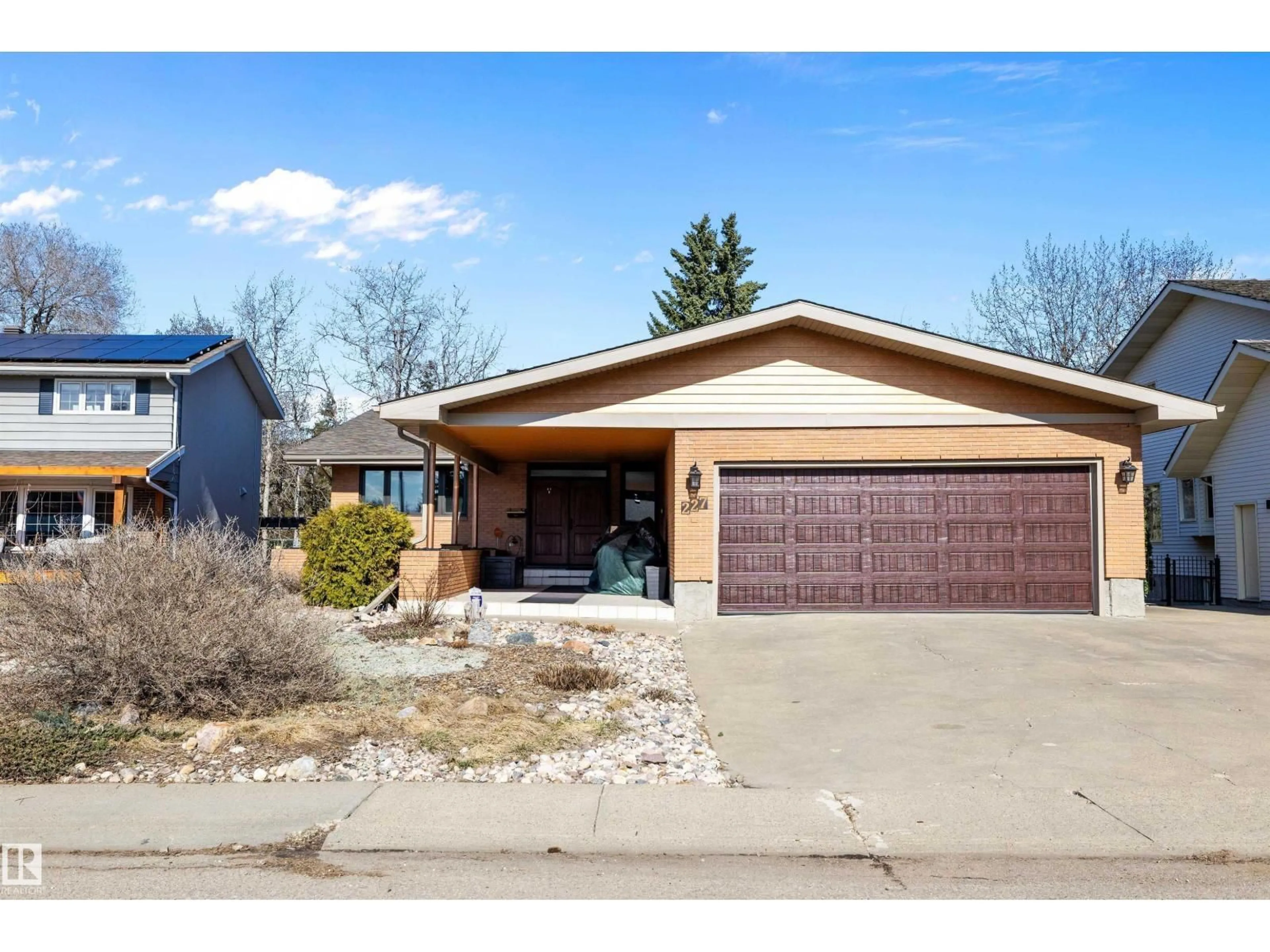 Unknown for 227 WESTRIDGE RD, Edmonton Alberta T5T1B9