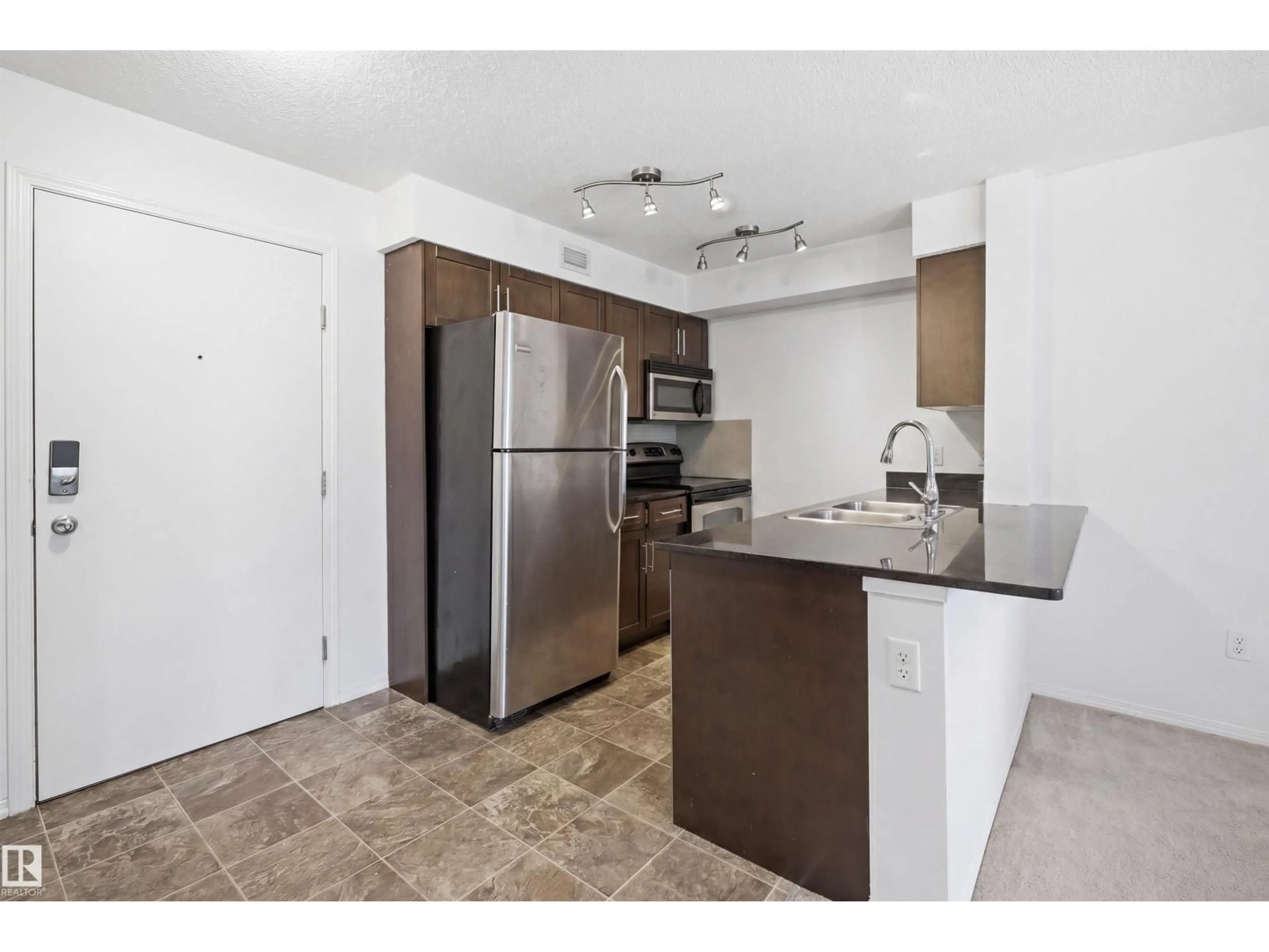 Standard kitchen, unknown for 205 - 205 11812 22 AVE AVE, Edmonton Alberta T6W2A2