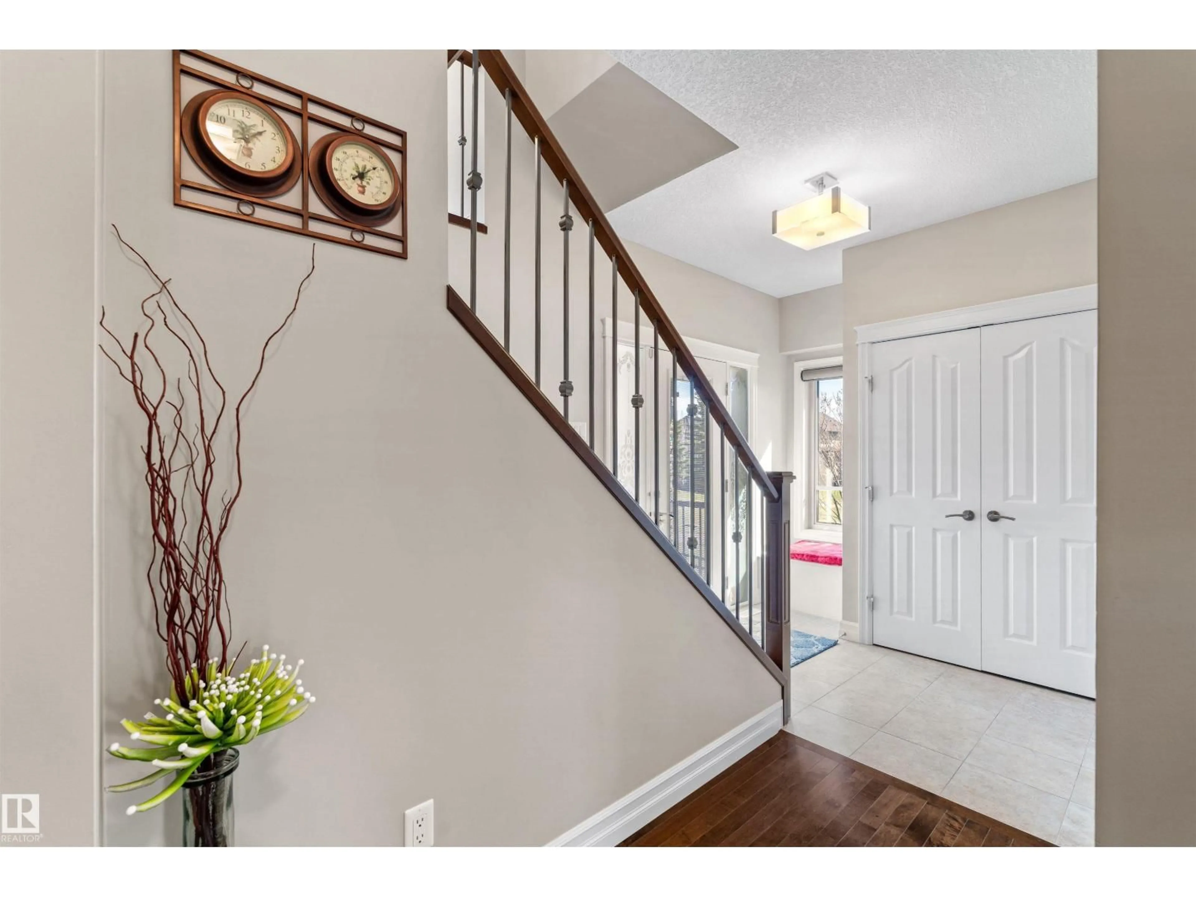 Indoor entryway for NW - 2031 ARMITAGE GREEN GR, Edmonton Alberta T6W0K8