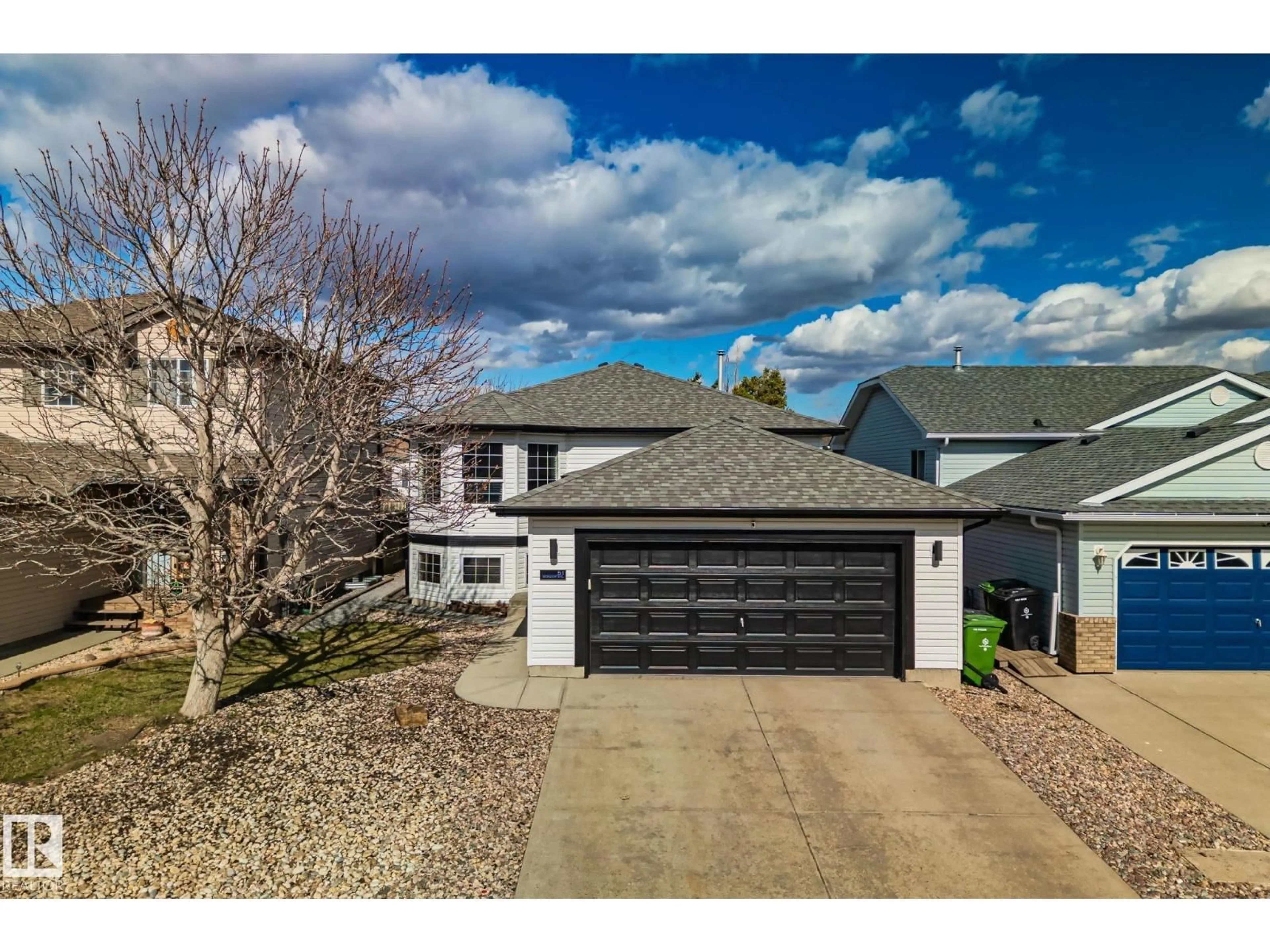 A pic from outside/outdoor area/front of a property/back of a property/a pic from drone, street for 51 WESTWOOD WY, Fort Saskatchewan Alberta T8L4G4