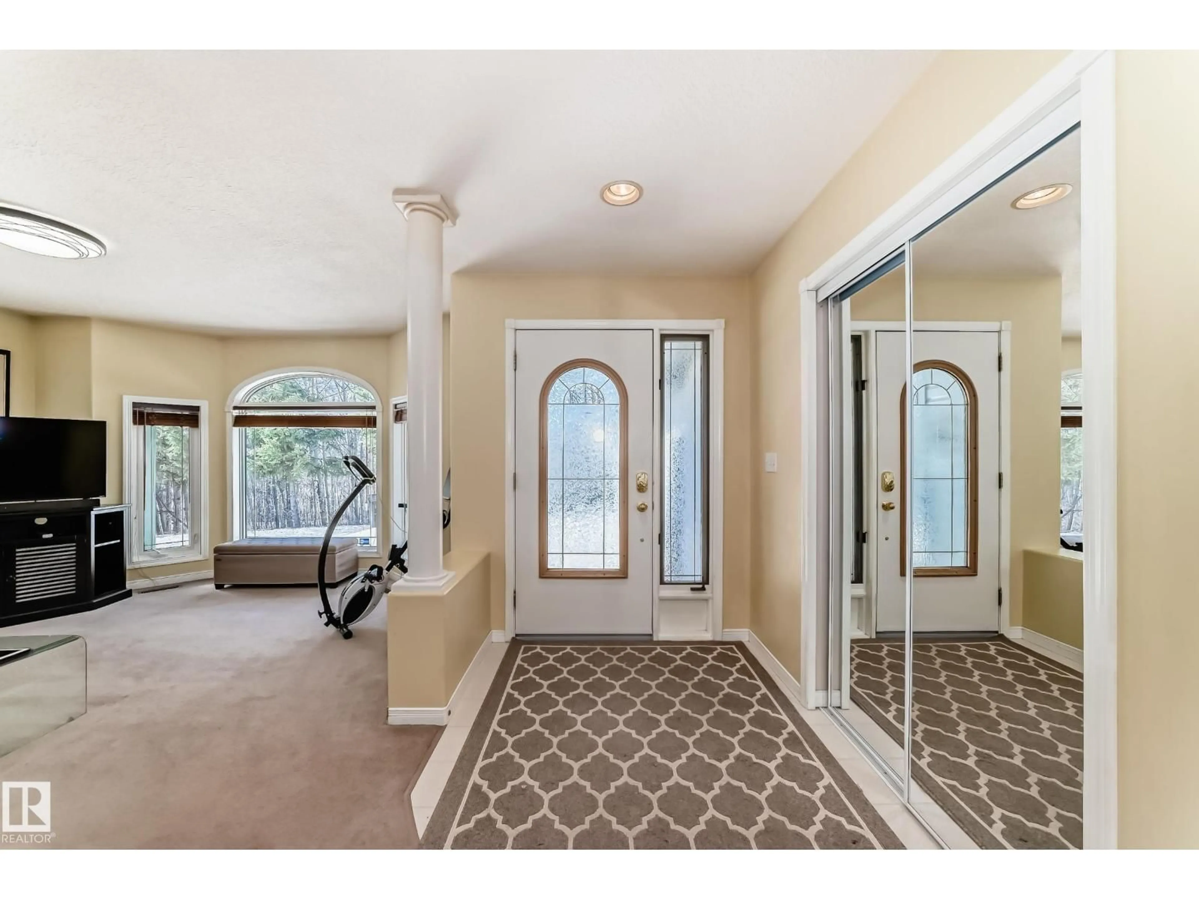 Indoor entryway for #7 - 52245 RGE ROAD 225, Rural Strathcona County Alberta T8C1C7