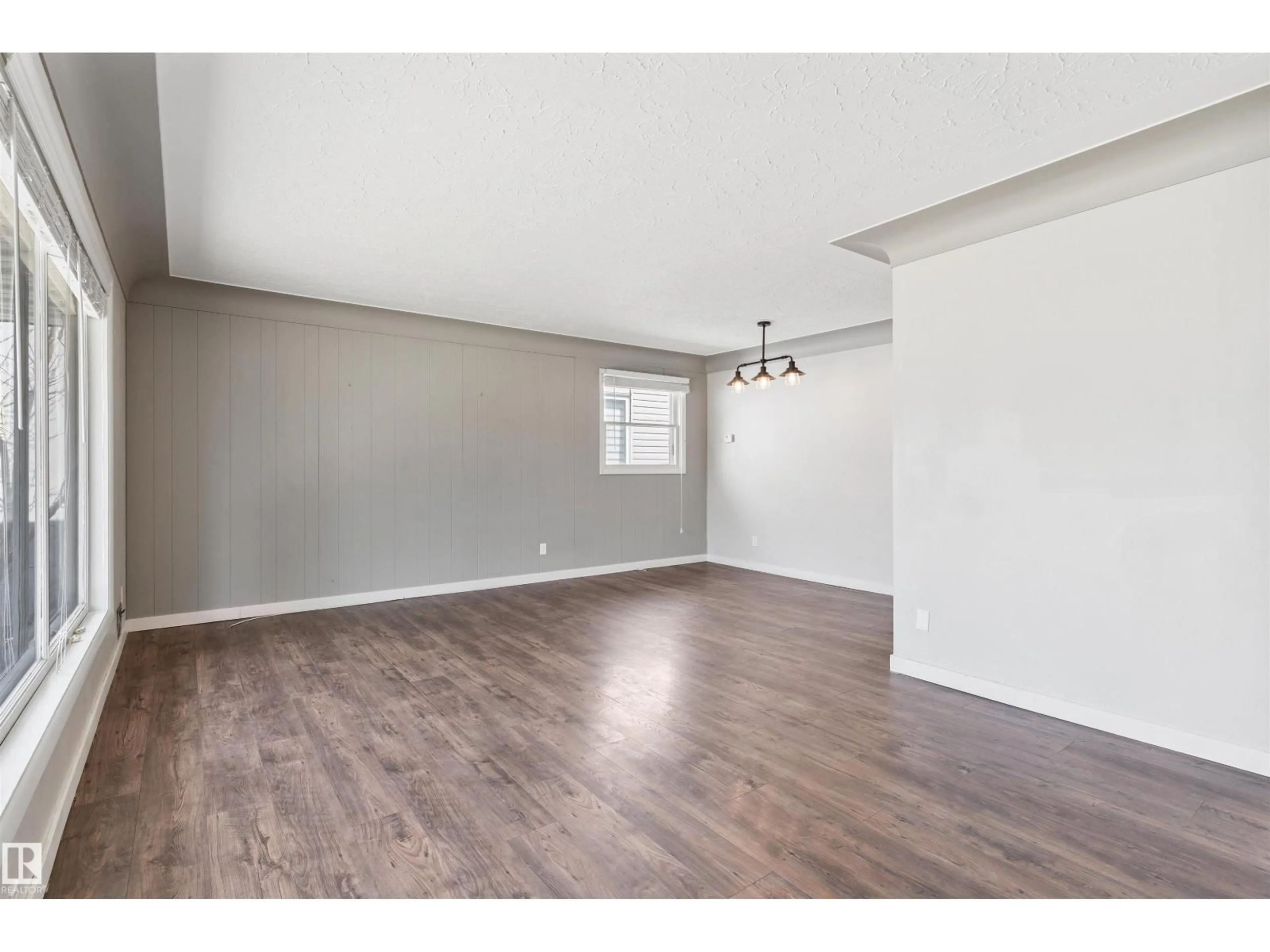 A pic of a room for NW - 10707 129 ST, Edmonton Alberta T5N1Y2