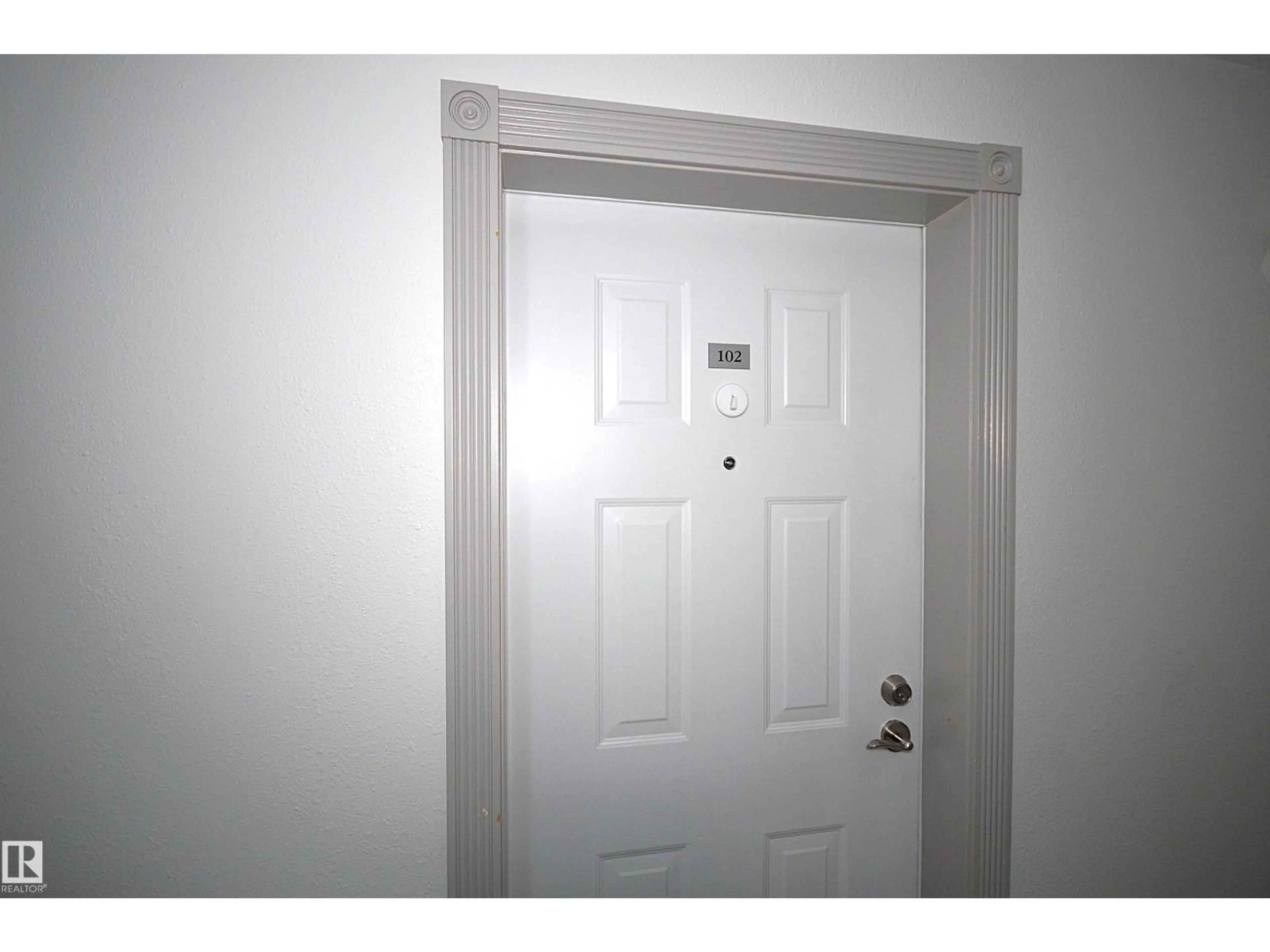 Indoor entryway for #102 - 1705 7 AV, Cold Lake Alberta T9M9A6