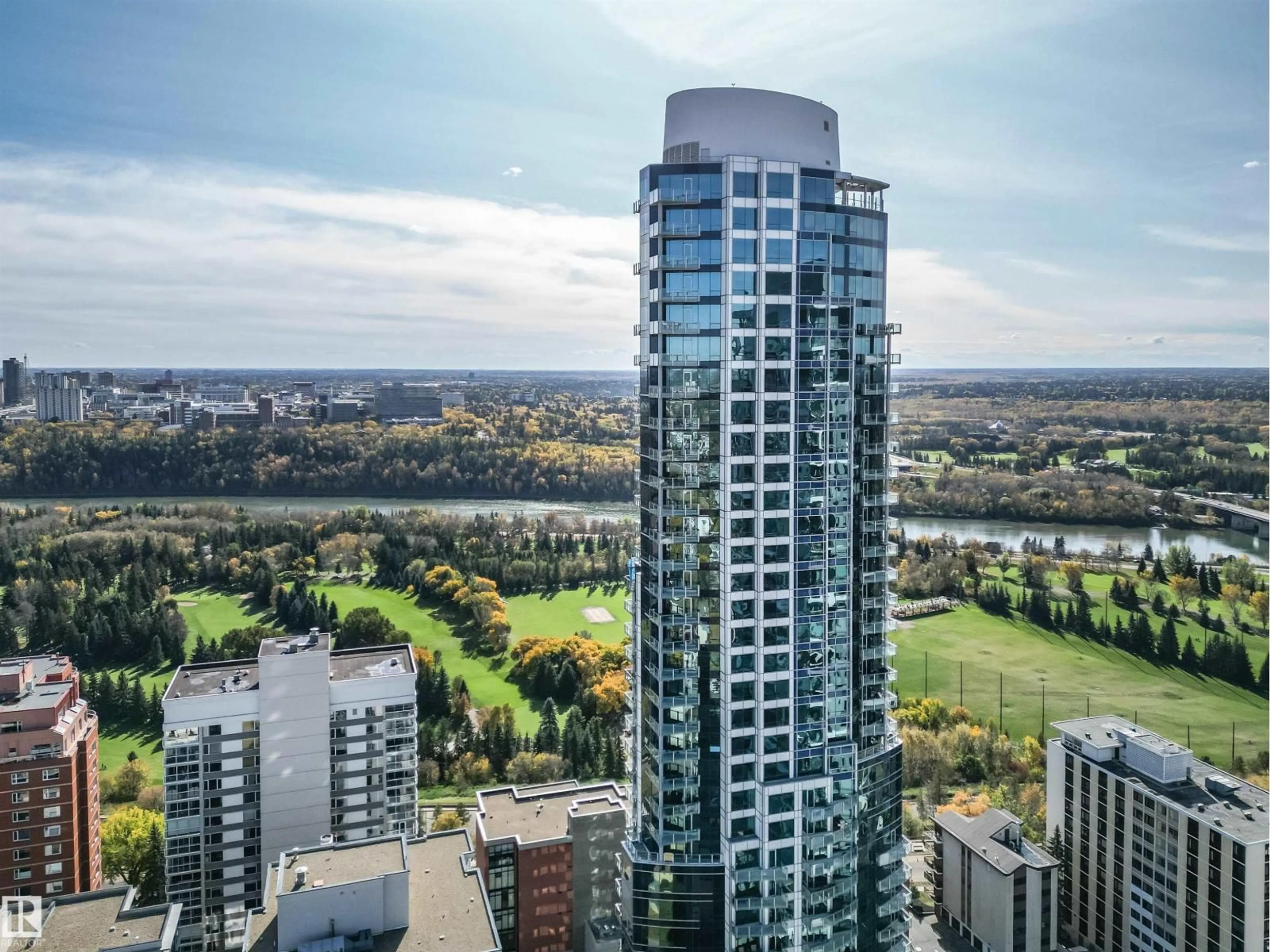A pic from outside/outdoor area/front of a property/back of a property/a pic from drone, city buildings view from balcony for 1001 JASPER AV, Edmonton Alberta T5K0P1