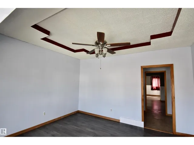 4629 46 AV, St. Paul Town 4