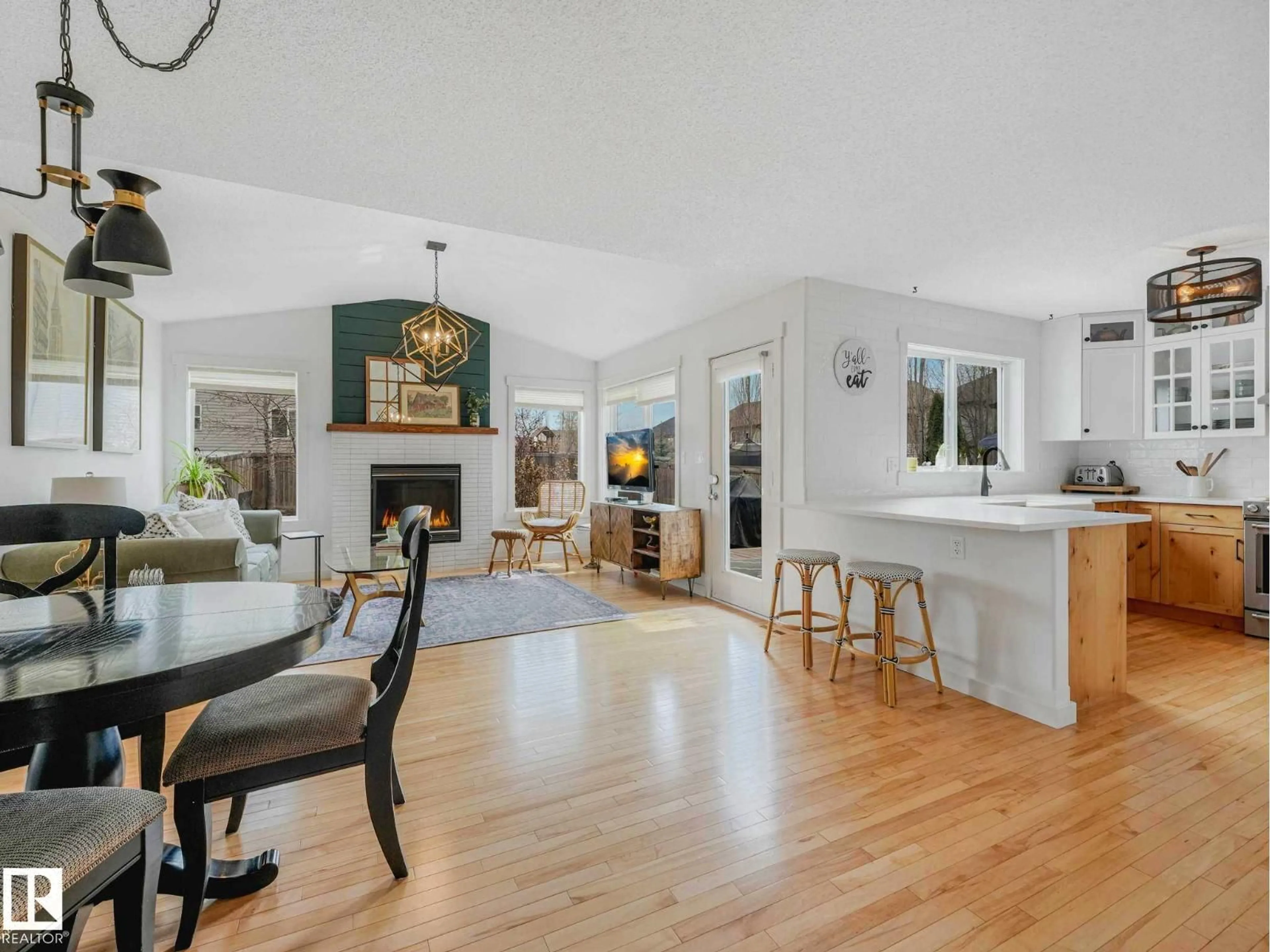 Open concept kitchen, unknown for 6129 STINSON WY, Edmonton Alberta T6R0K2