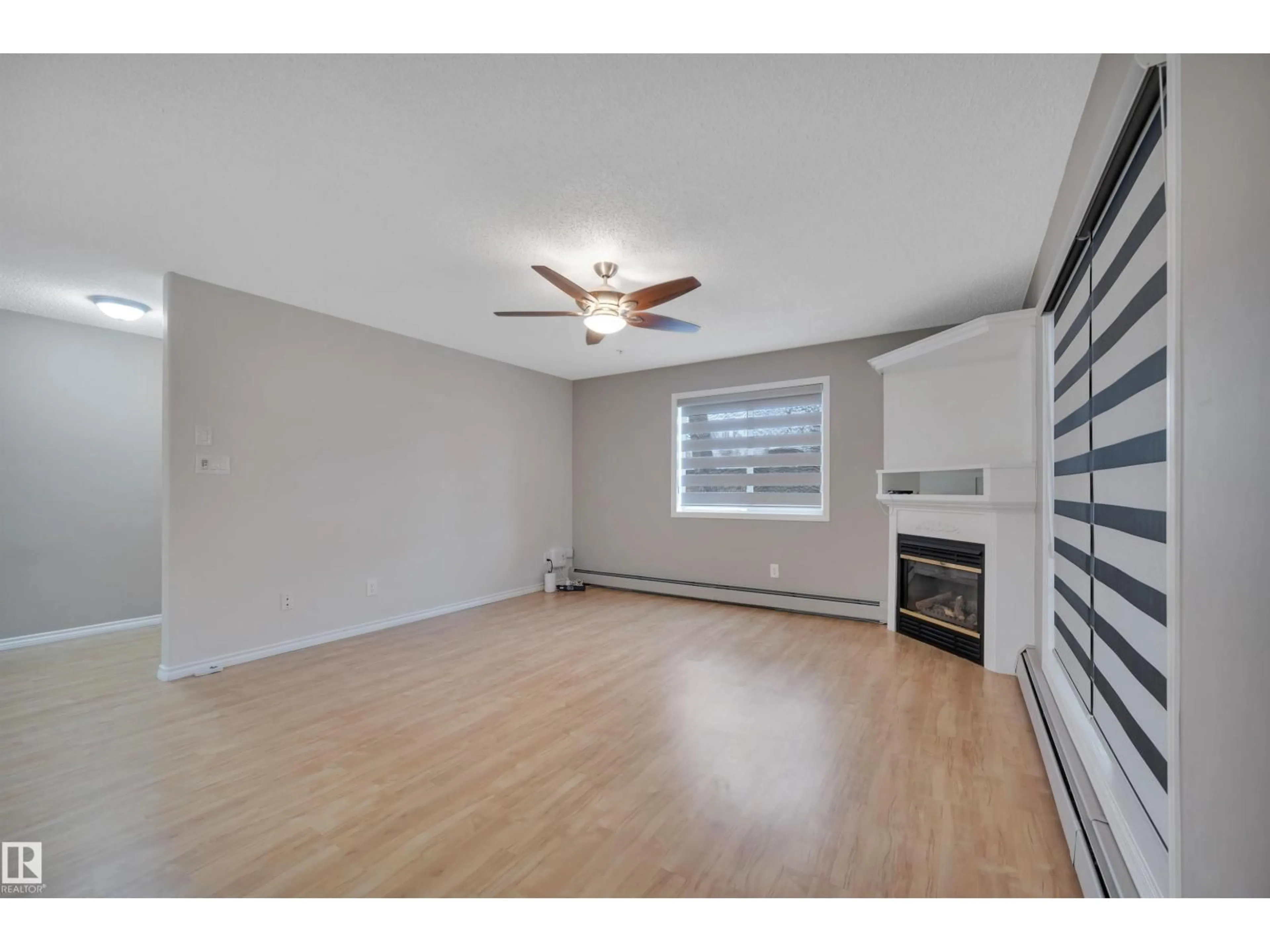 A pic of a room for #134 - 2903 RABBIT HILL RD, Edmonton Alberta T6R0P2
