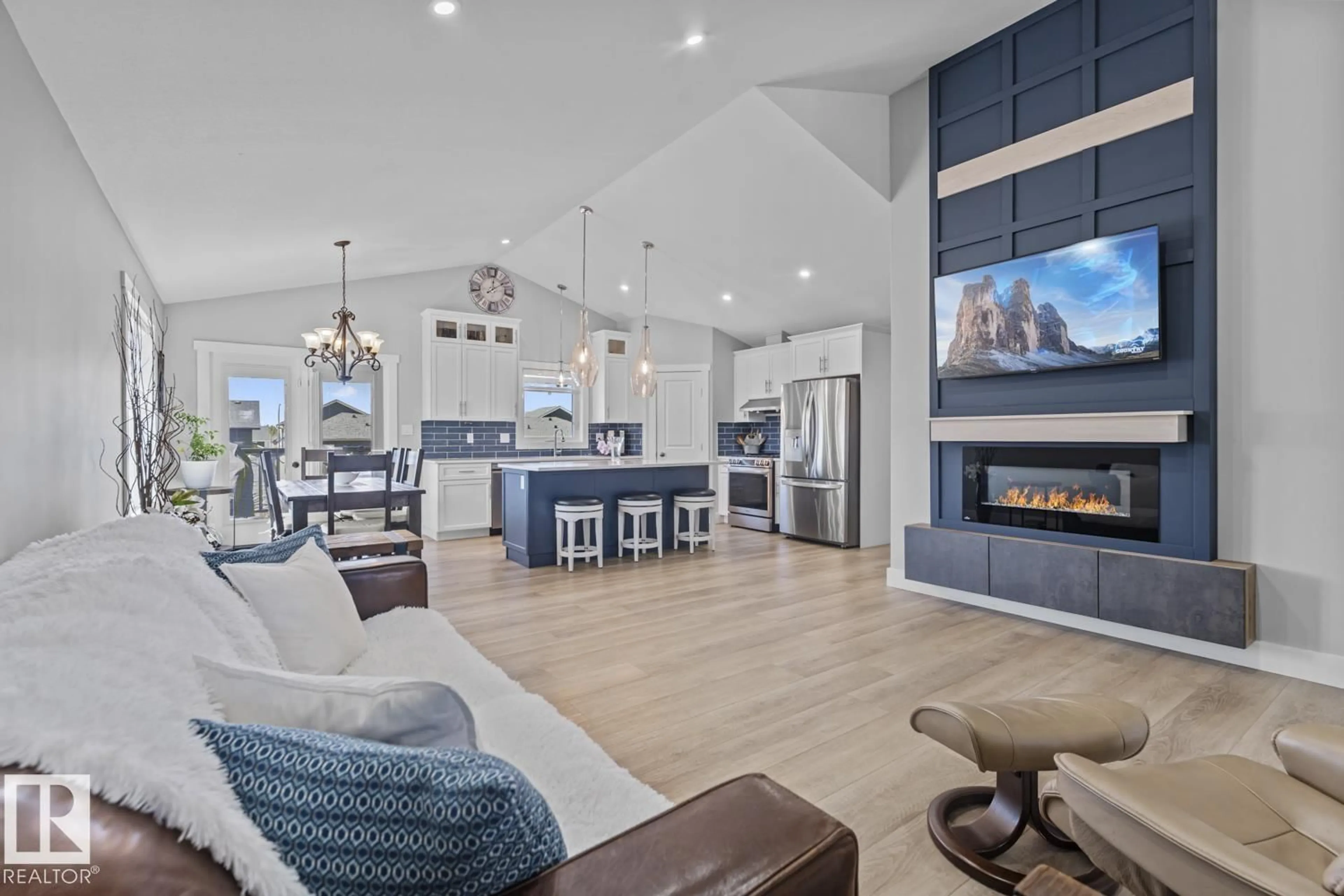 Open concept kitchen, unknown for IN - 2510 YOHO, Cold Lake Alberta T9M0K1