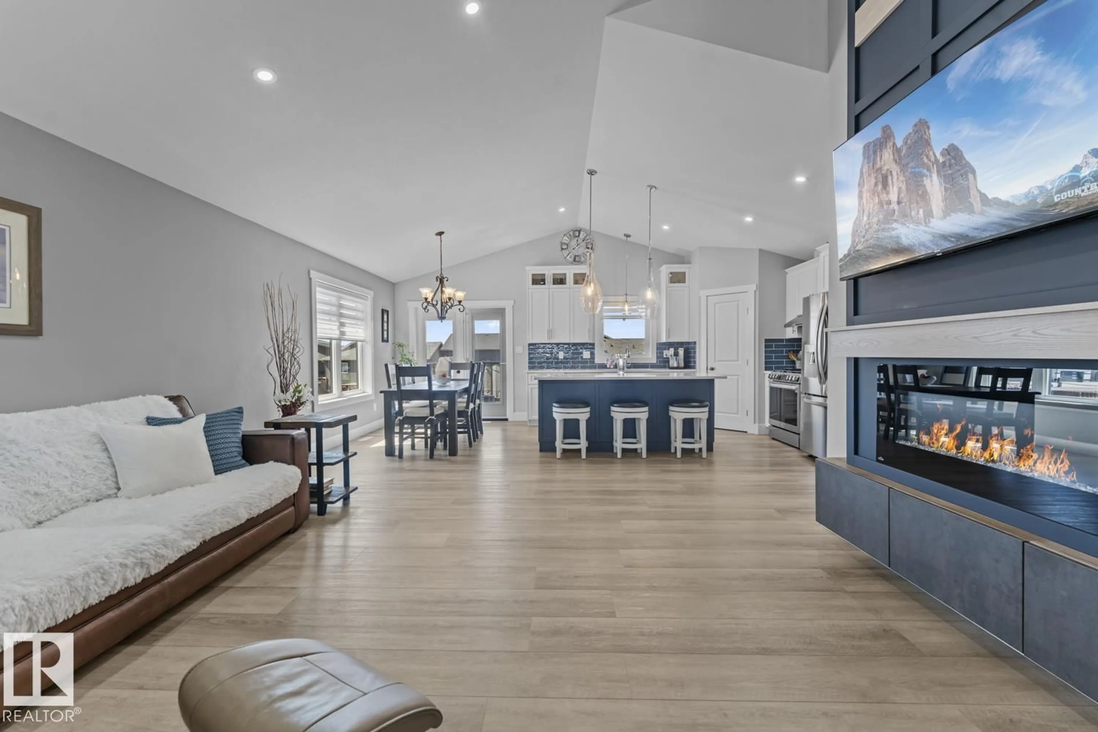 Open concept kitchen, unknown for IN - 2510 YOHO, Cold Lake Alberta T9M0K1