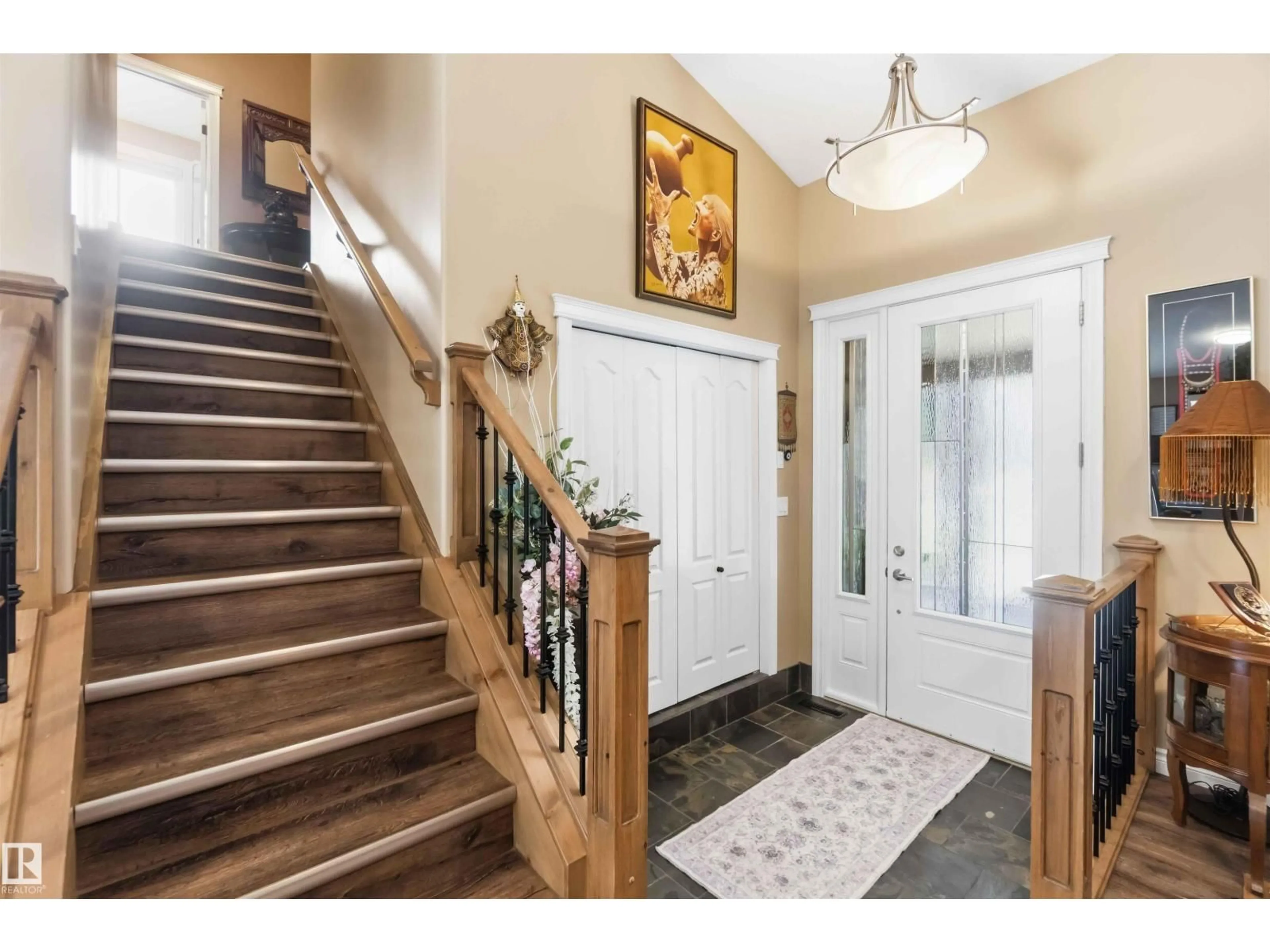 Indoor entryway for 15013A TWP ROAD 462, Rural Wetaskiwin County Alberta T0C1X0