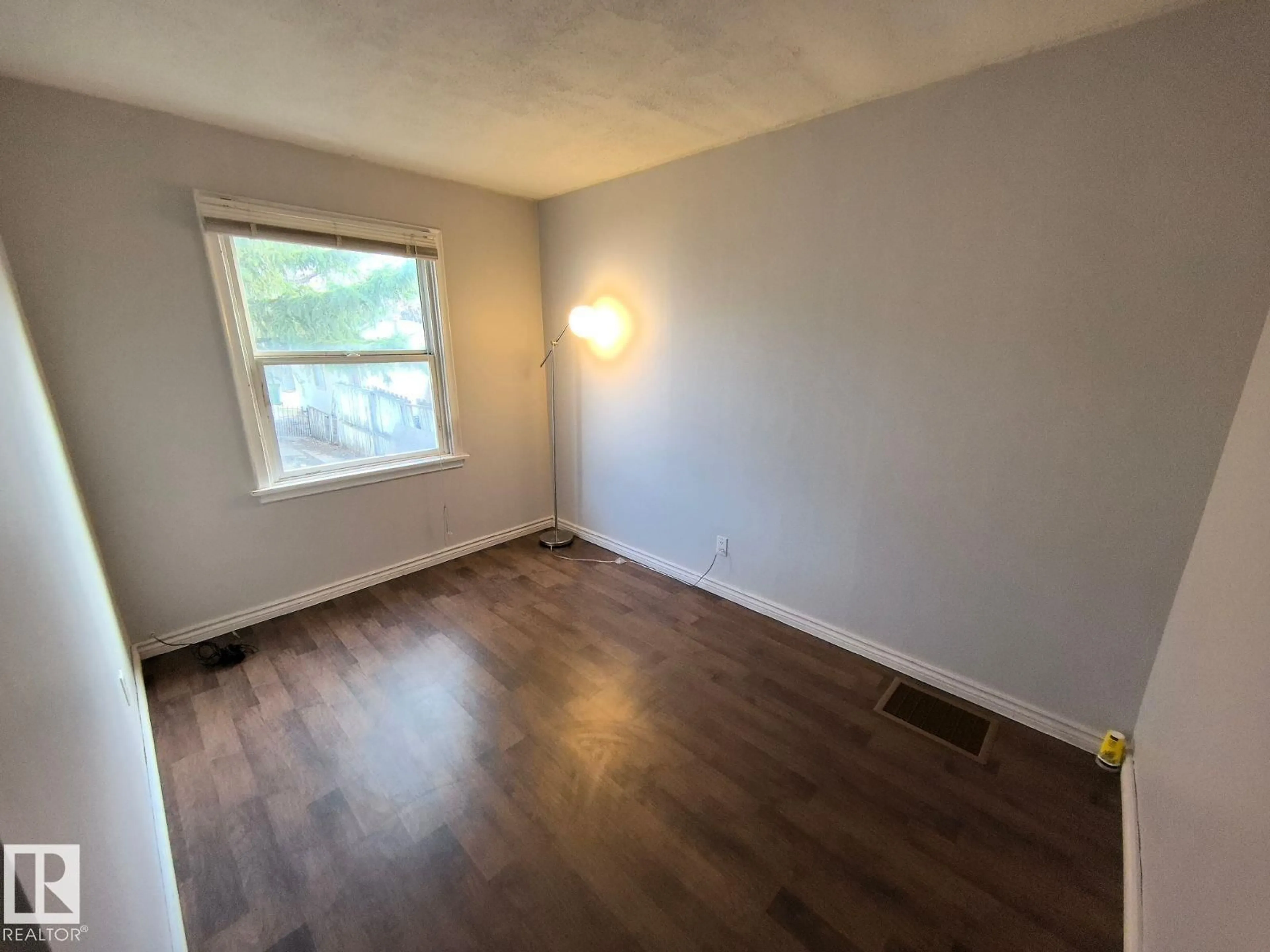 A pic of a room for NW - 10815 68 AV, Edmonton Alberta T6H2B7