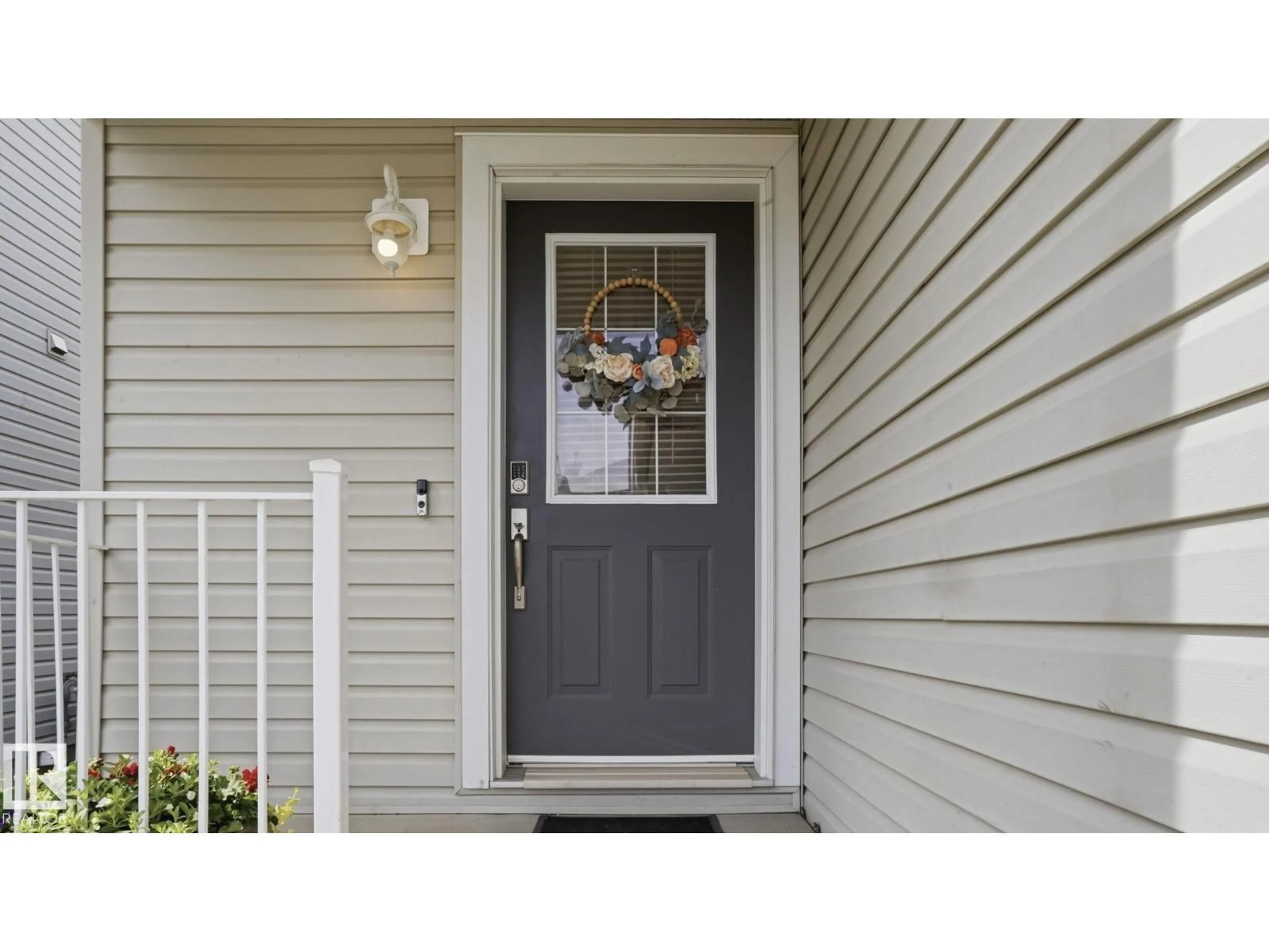 Home with vinyl exterior material, street for #80 - 287 MACEWAN RD, Edmonton Alberta T6W1T4
