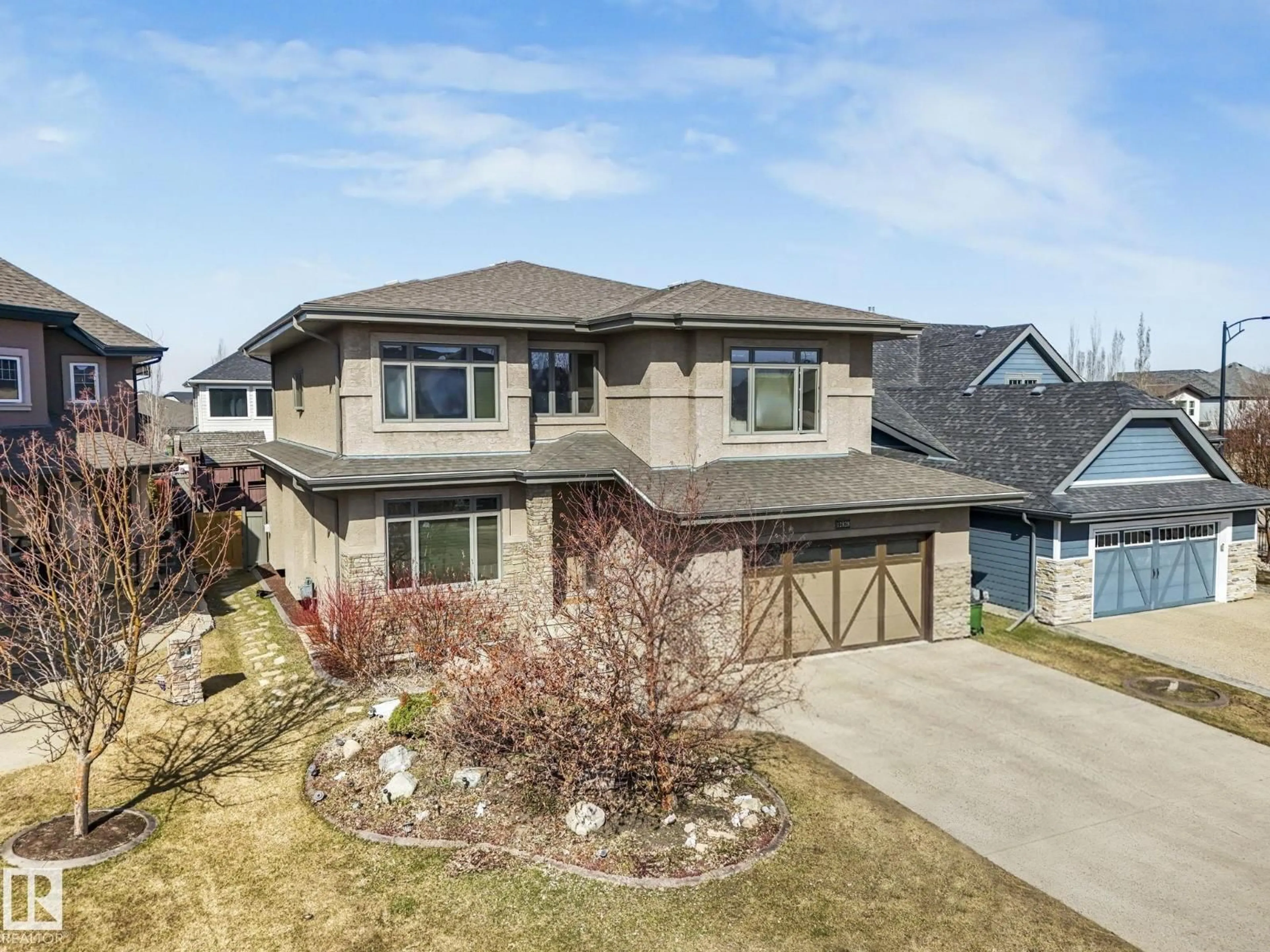 A pic from outside/outdoor area/front of a property/back of a property/a pic from drone, street for NW - 12828 201 ST, Edmonton Alberta T5S0E5