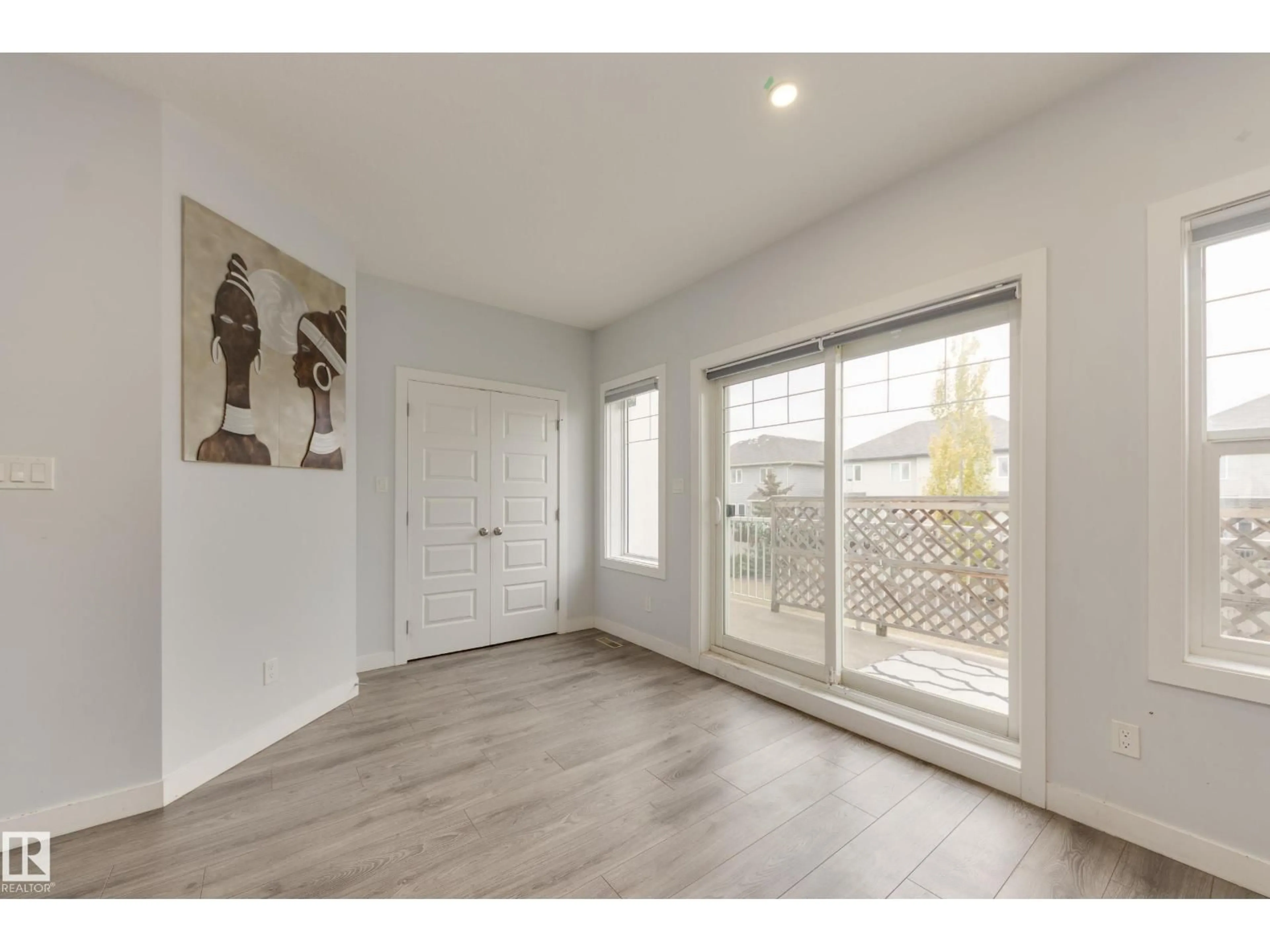 Indoor entryway for SW - 66 723 172 ST, Edmonton Alberta T6W1A5
