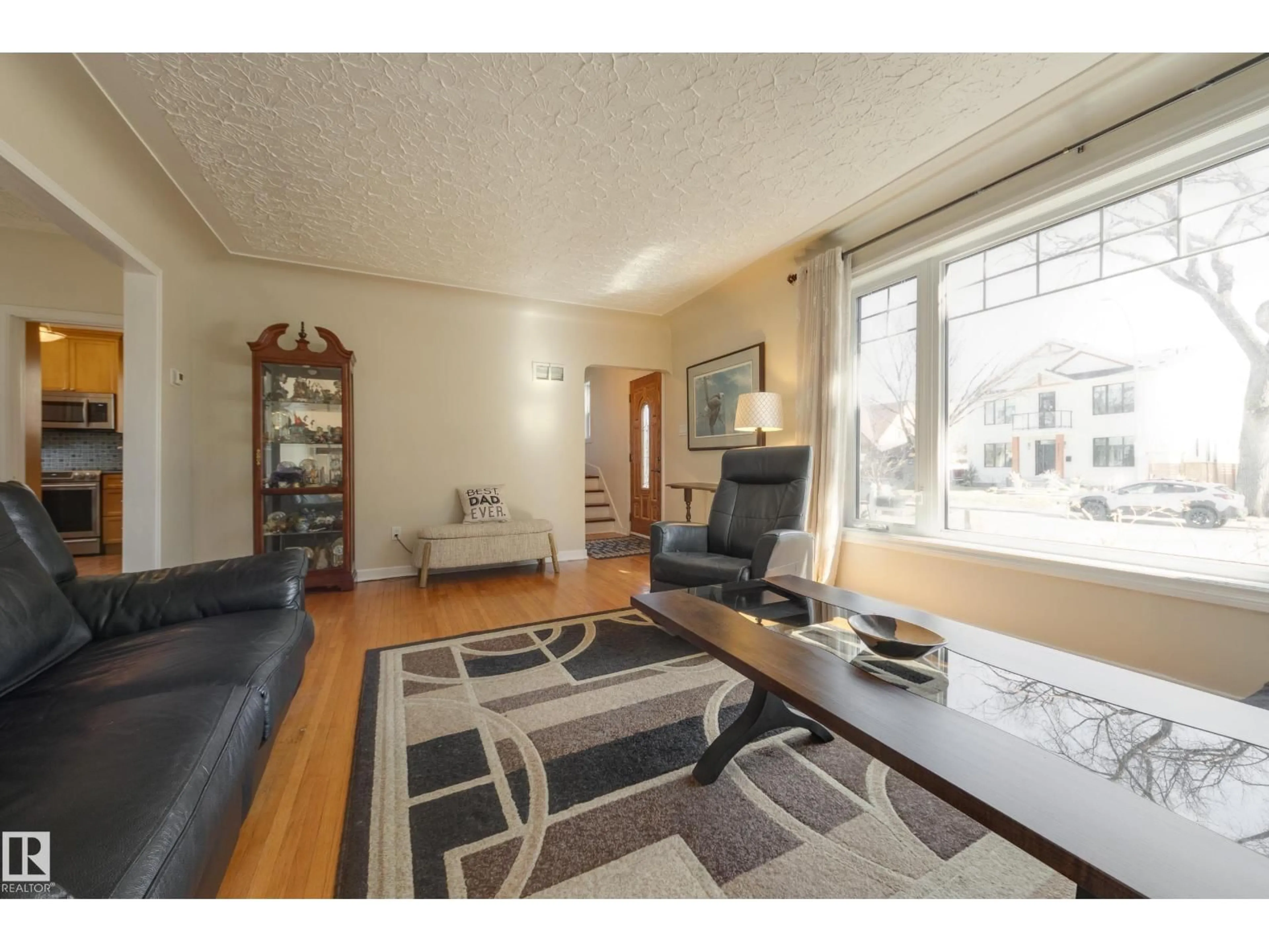Living room with furniture, unknown for 11516 72 AV, Edmonton Alberta T6G0B8