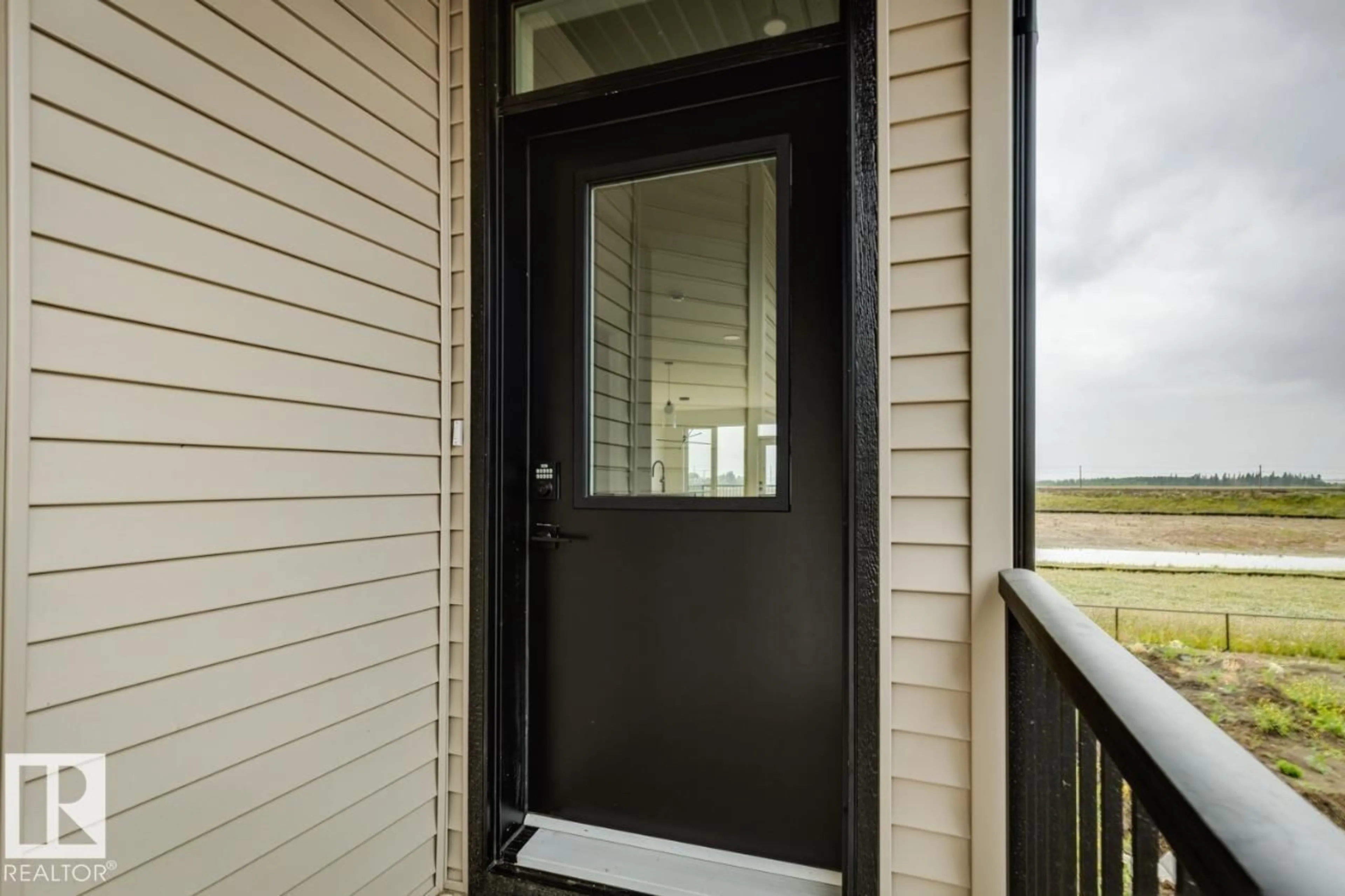 Indoor entryway for 56 GAMBEL LO, Spruce Grove Alberta T7X0C9