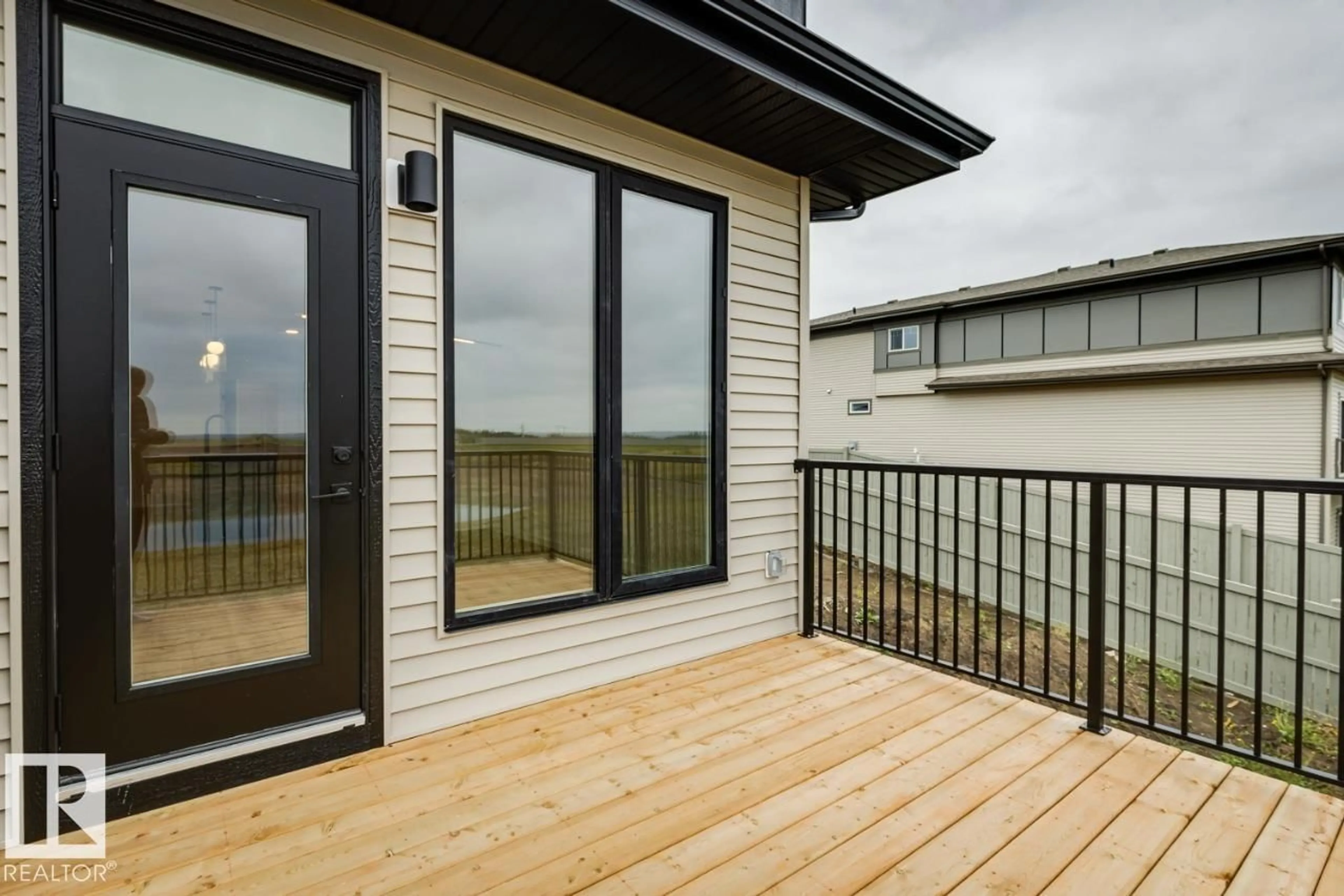 Patio, unknown for 56 GAMBEL LO, Spruce Grove Alberta T7X0C9