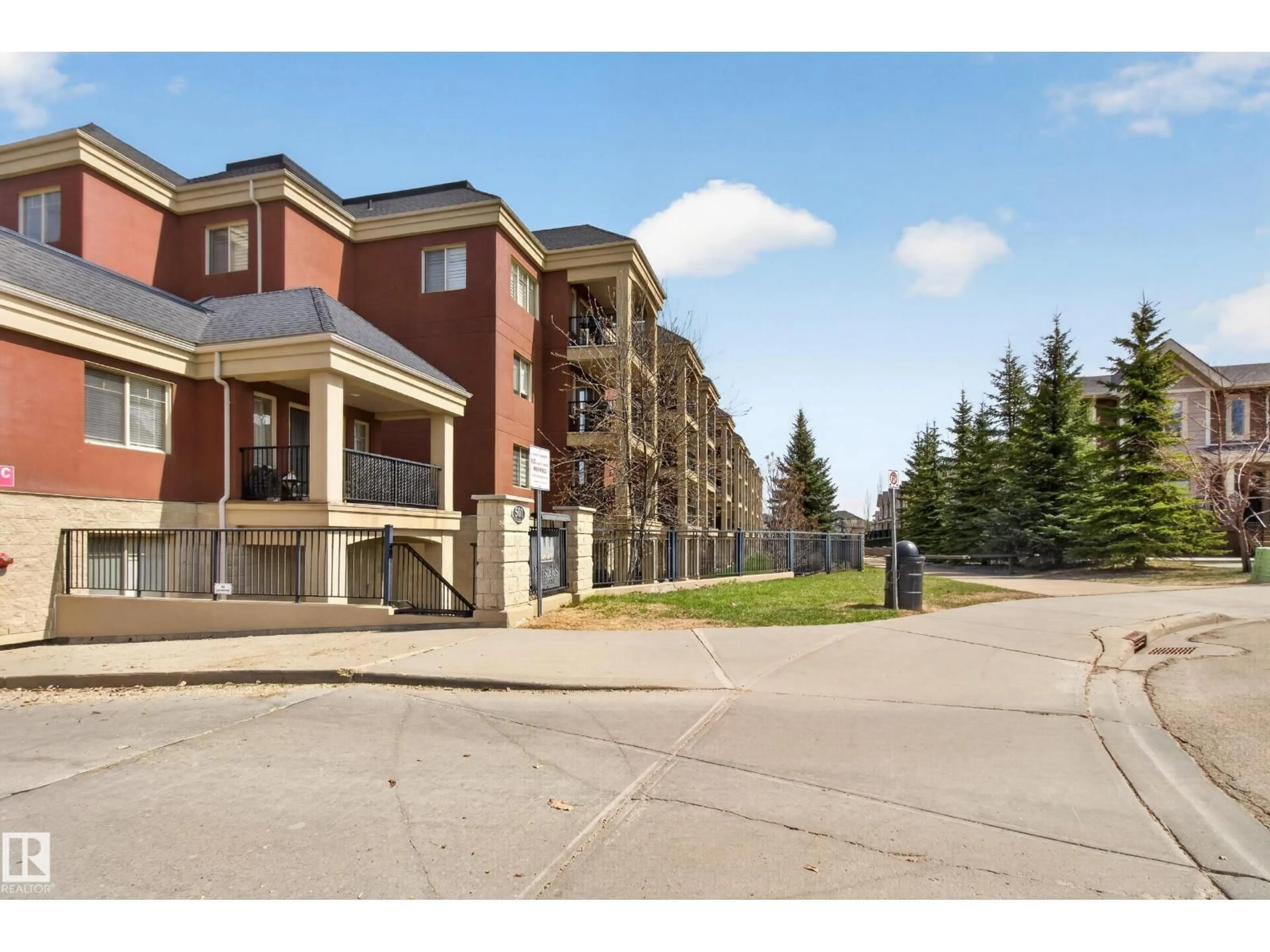 Unknown for #301 - 501 PALISADES WY, Sherwood Park Alberta T8H0H8
