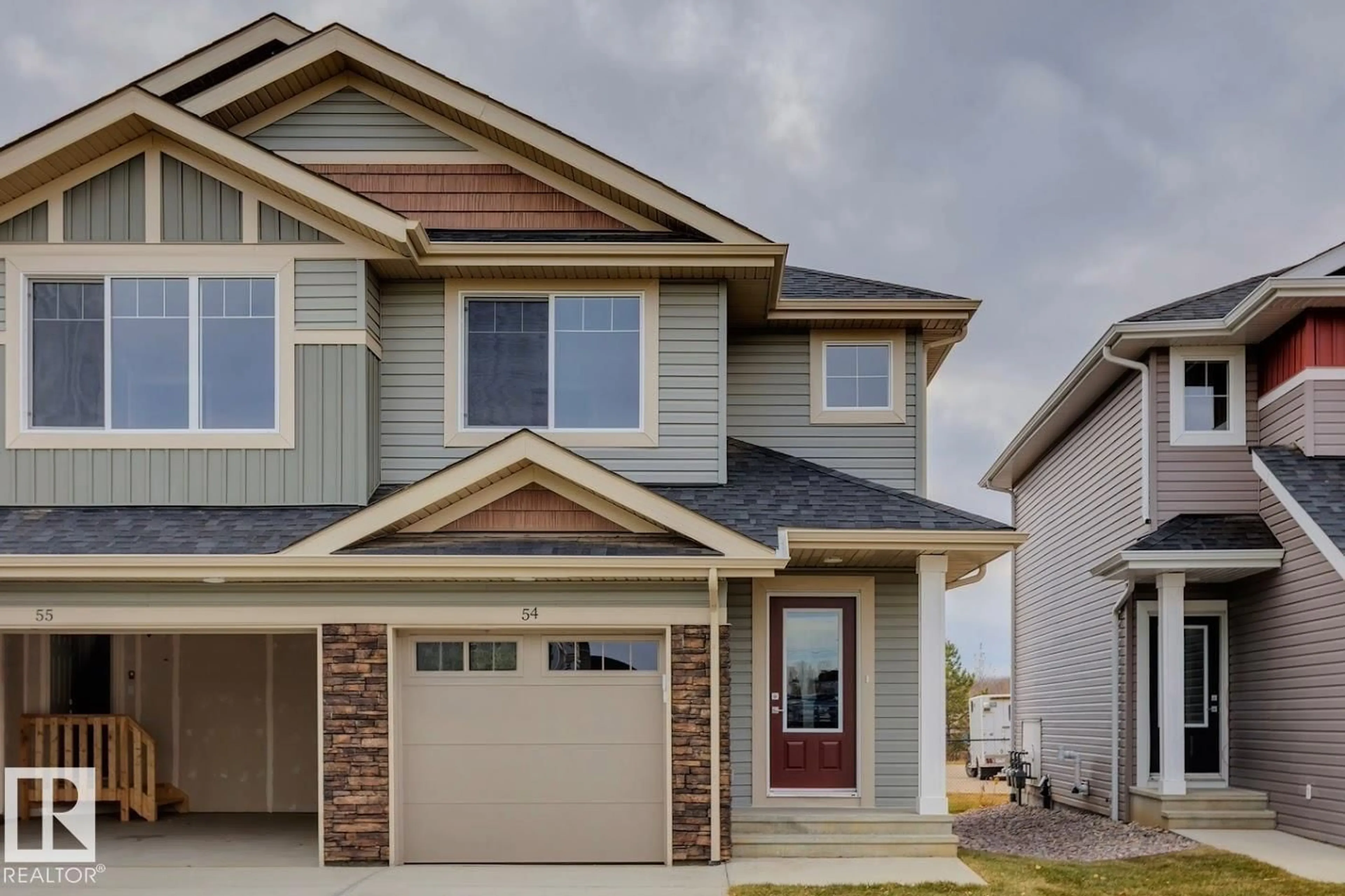 Home with vinyl exterior material, street for #44 - 13139 205 ST NW, Edmonton Alberta T5S0N1