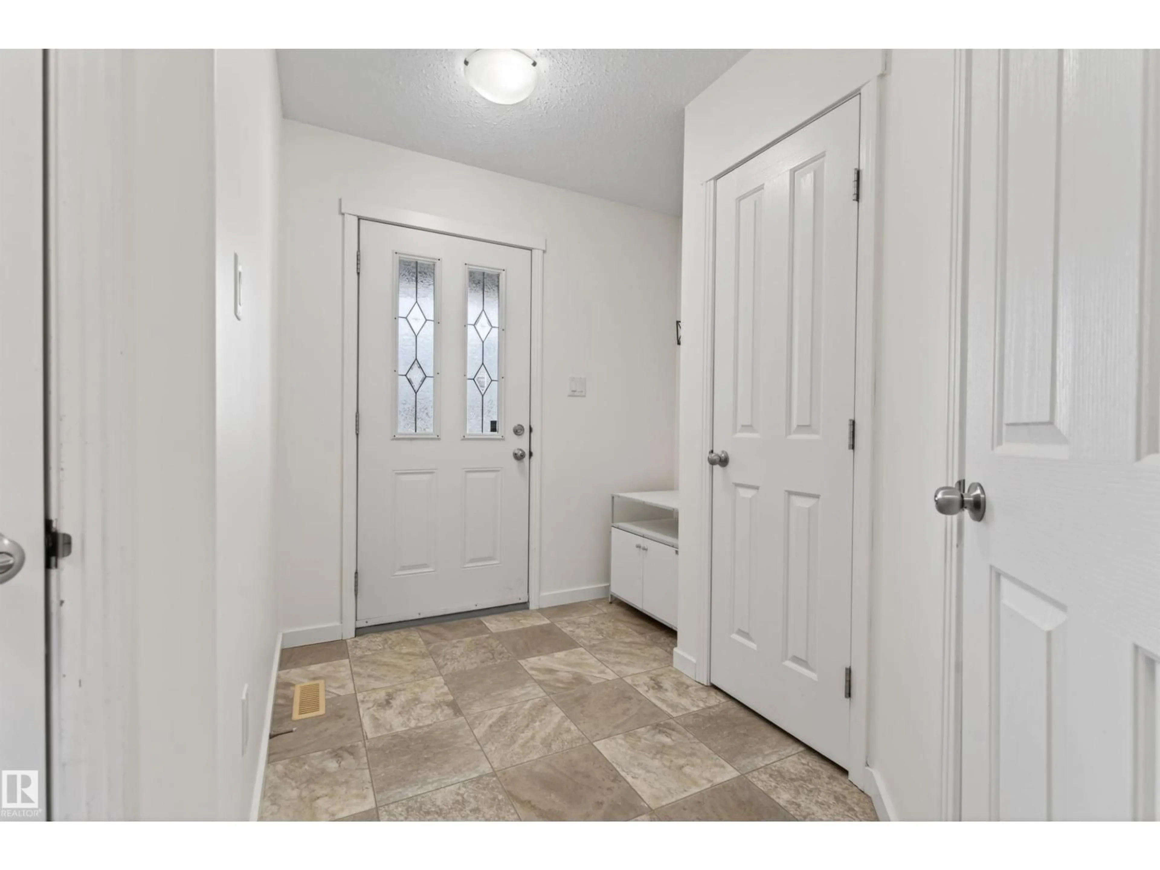 Indoor entryway for 702C ROCKY WY, Cold Lake Alberta T9M0H3