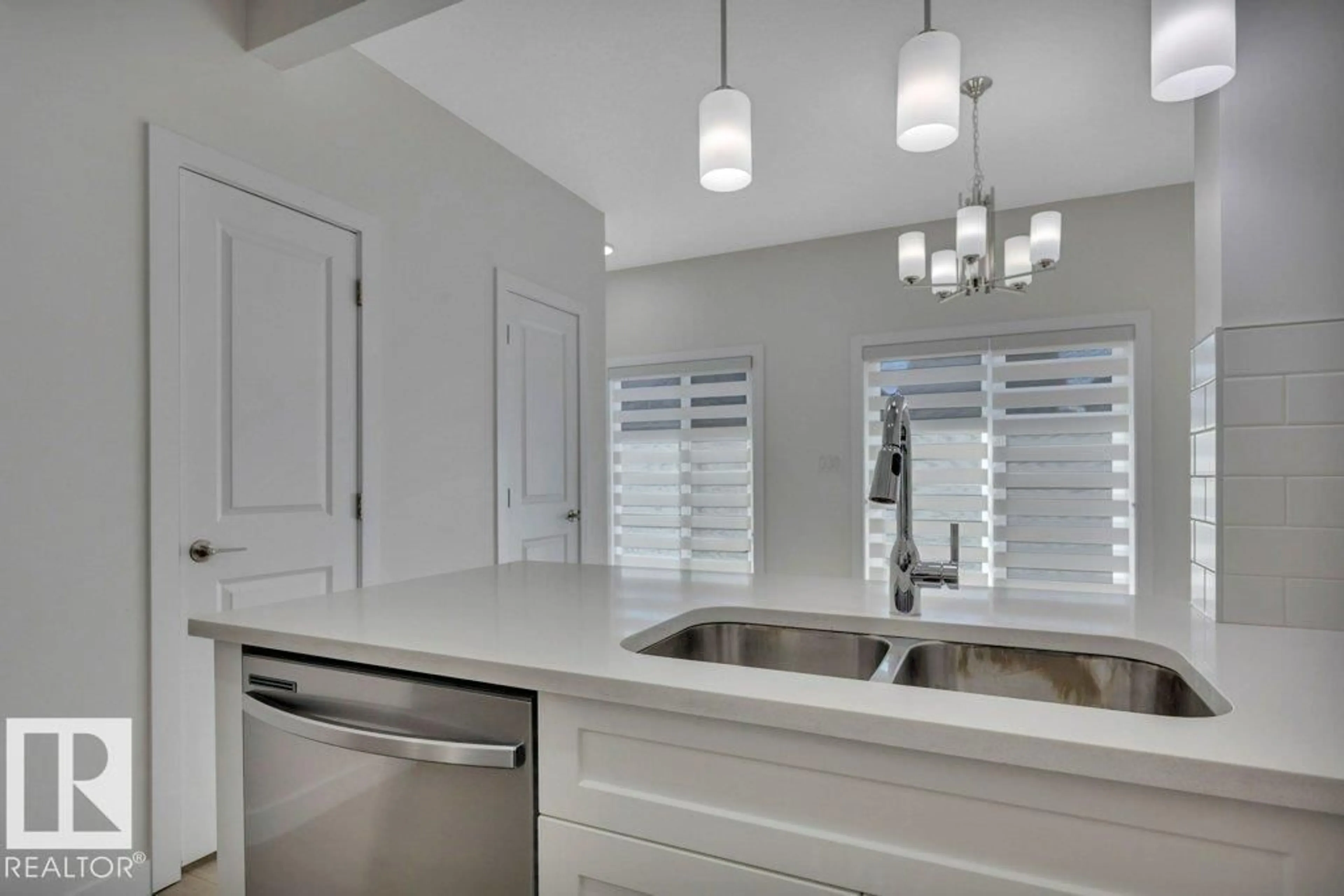 Contemporary kitchen, ceramic/tile floor for 603 - 46 ORCHARDS BV, Edmonton Alberta T6X1A2