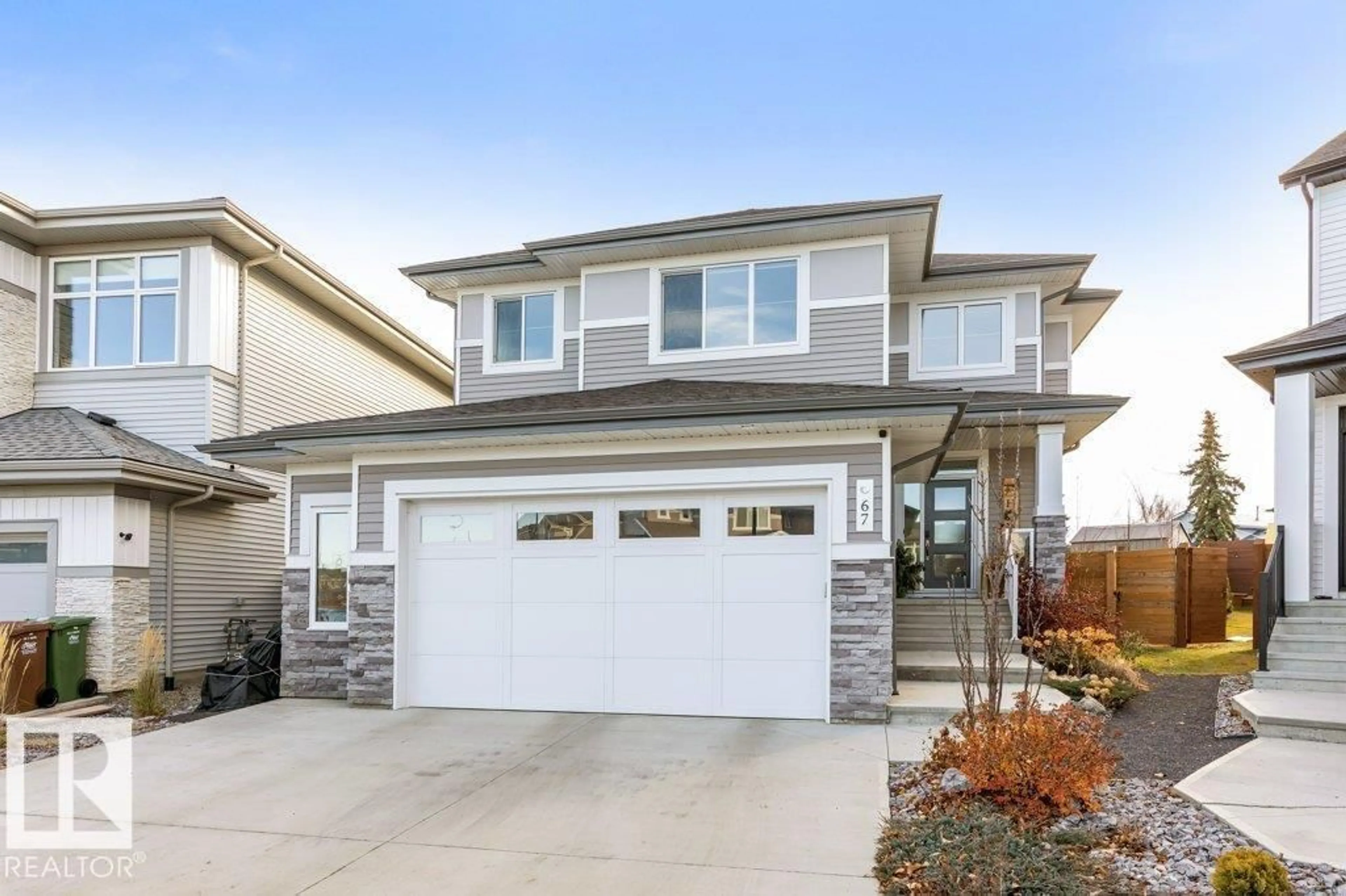 Home with vinyl exterior material, street for 67 JAMISON CR, St. Albert Alberta T8N7V4