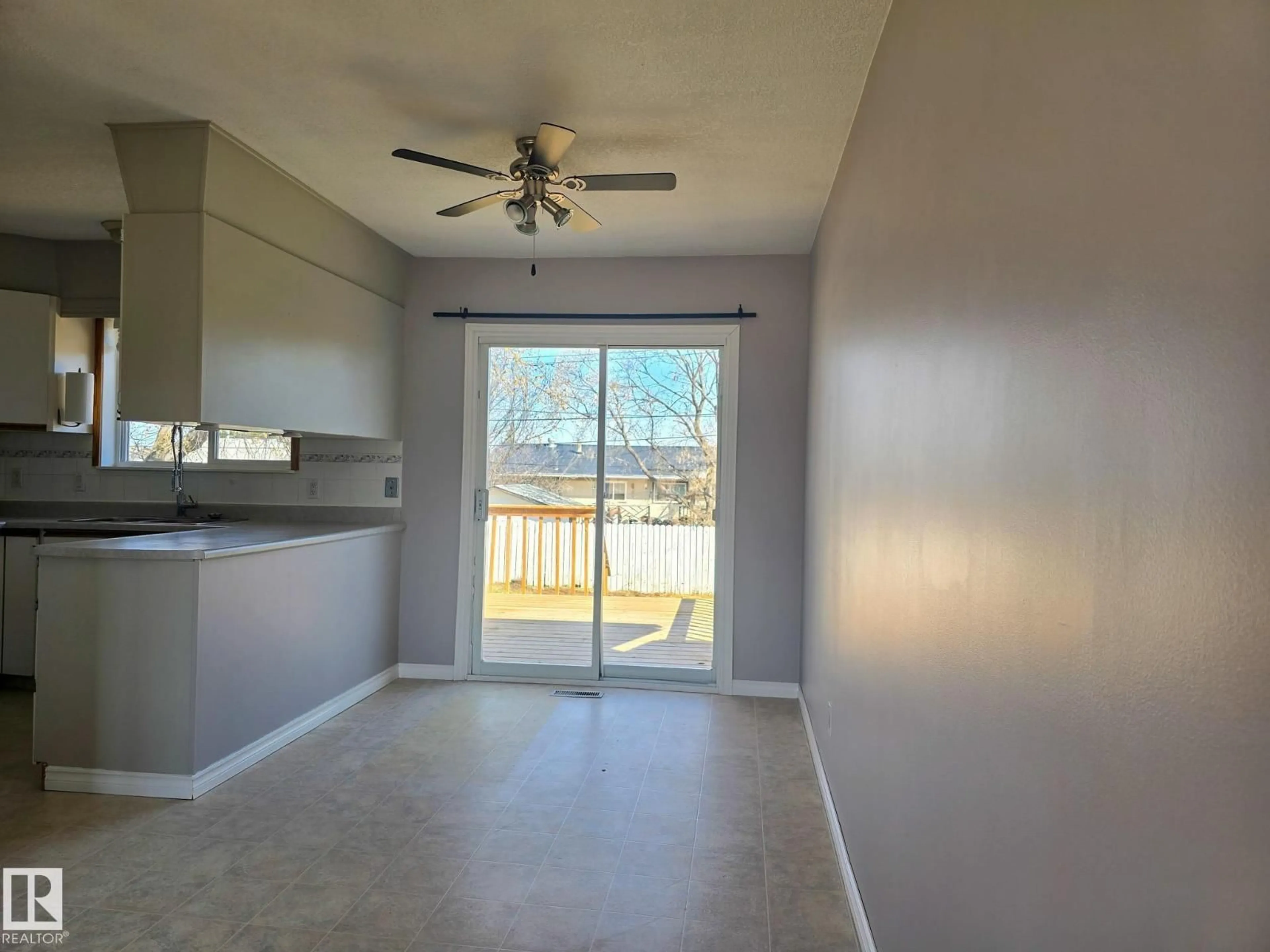 A pic of a room for 4632 46 AV, Evansburg Alberta T0E0T0
