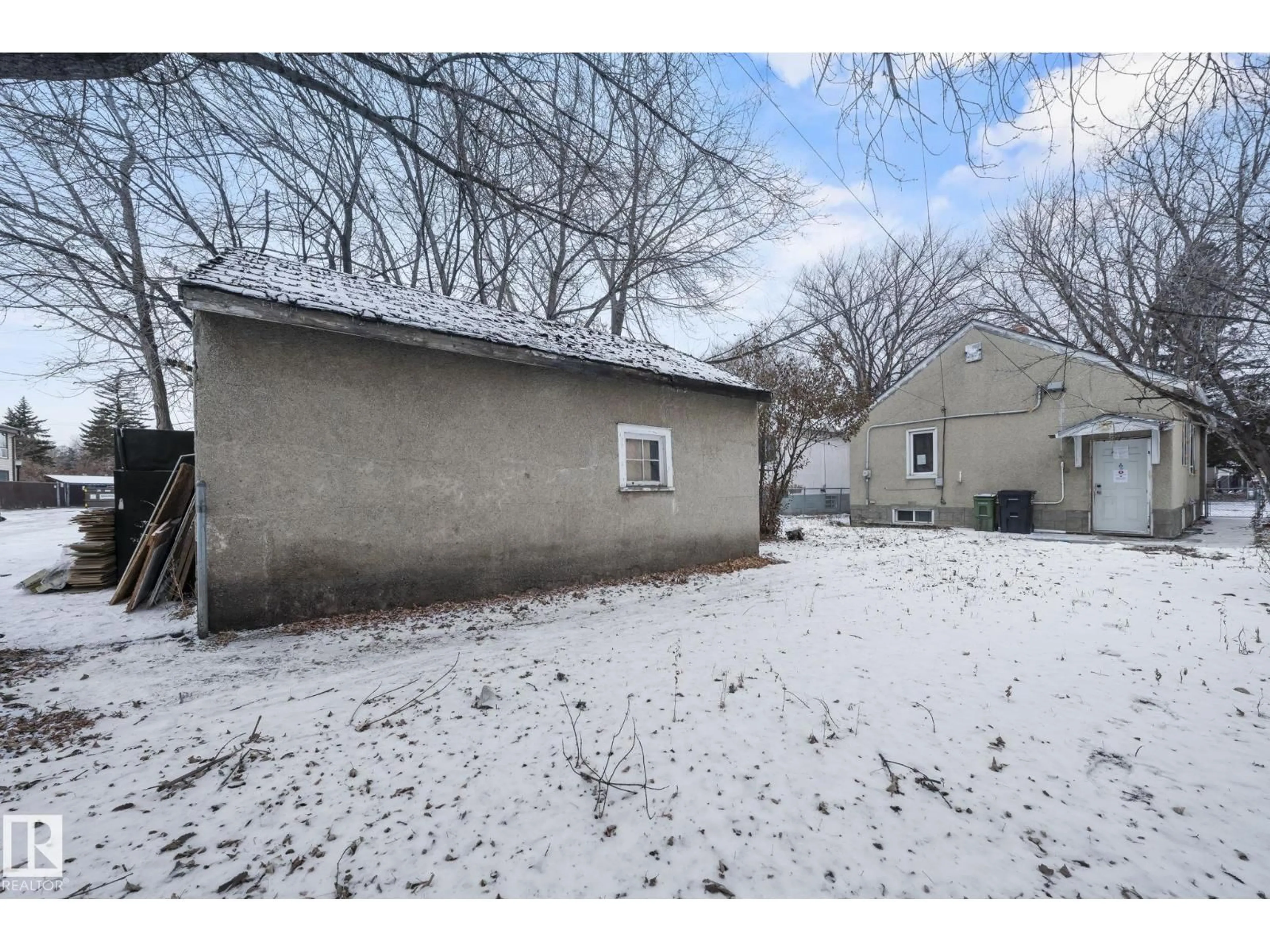 Unknown for 11414 85 ST, Edmonton Alberta T5B3C9