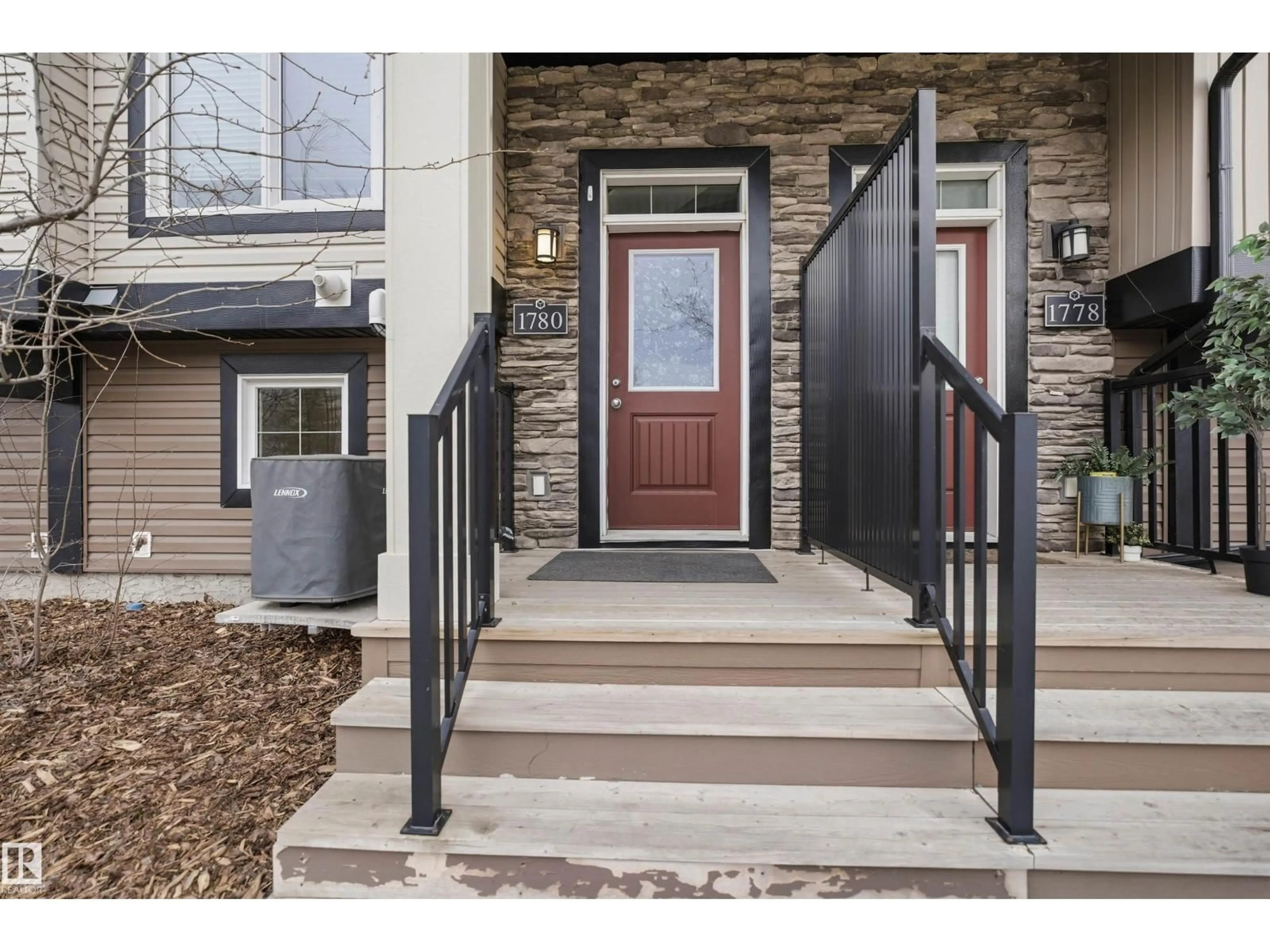 Indoor entryway for 1780 CUNNINGHAM WY, Edmonton Alberta T6W2J5