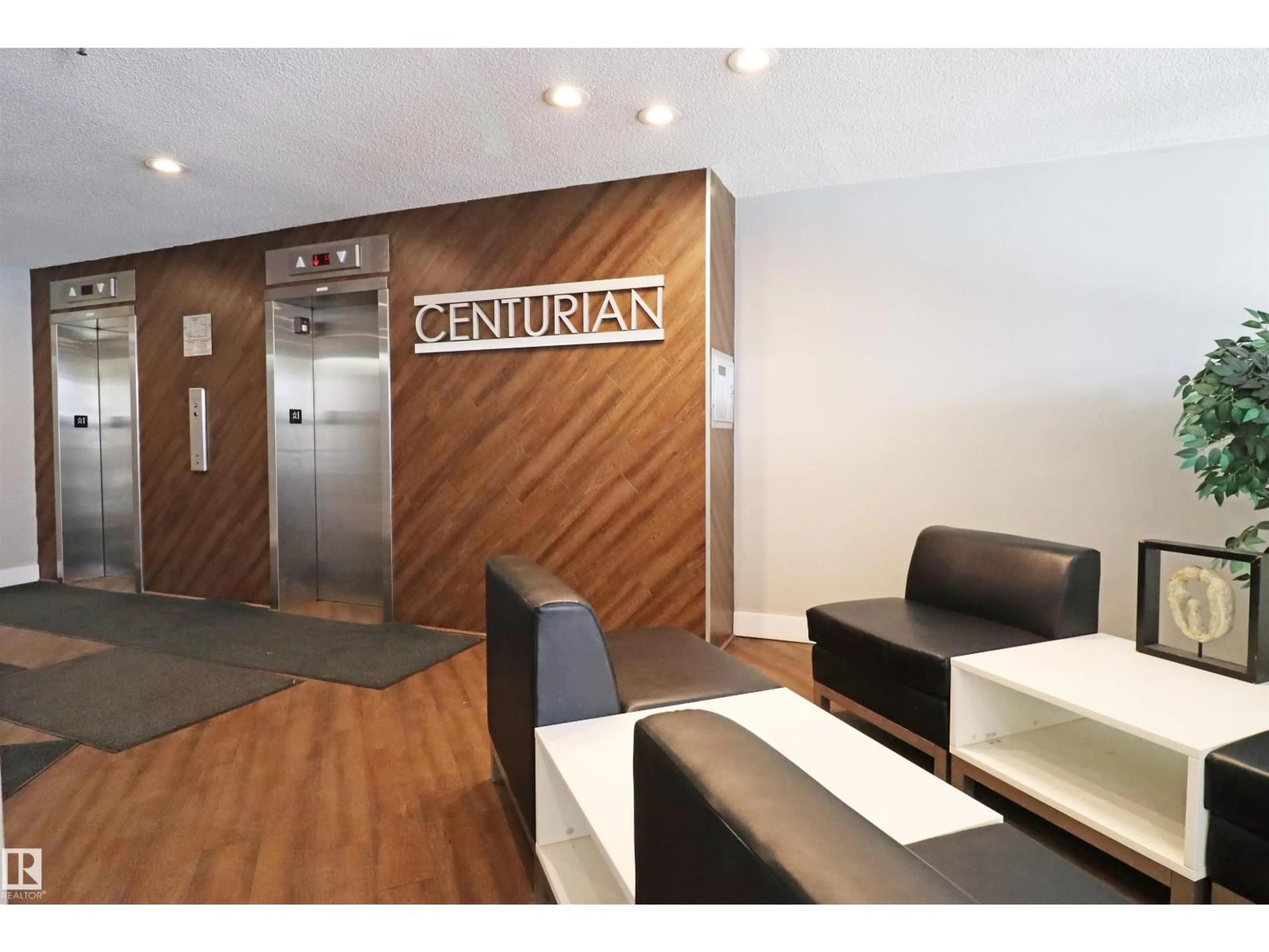 Lobby for 901 - 10160 116 ST, Edmonton Alberta T5K1V9