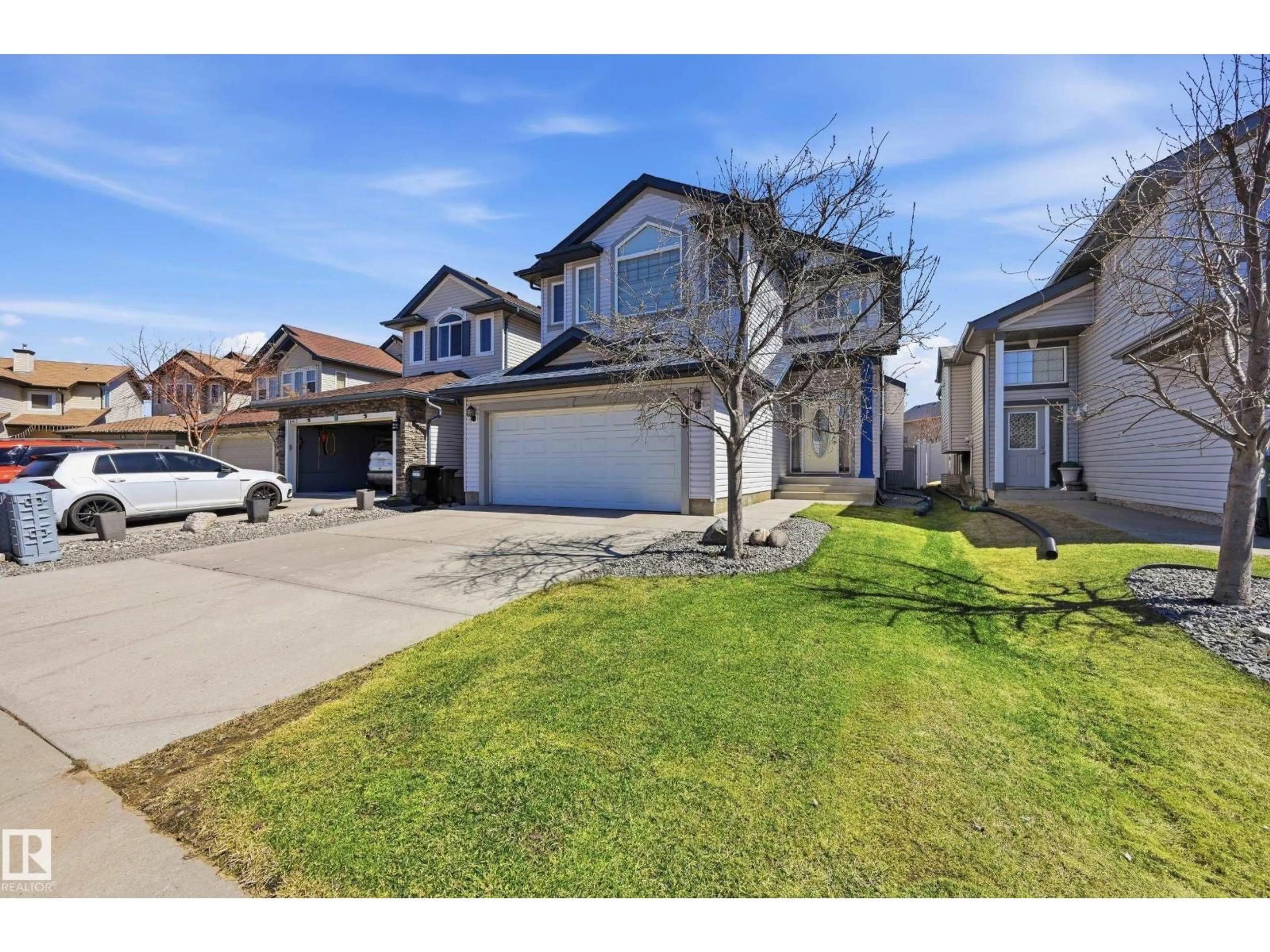 A pic from outside/outdoor area/front of a property/back of a property/a pic from drone, street for NW - 16411 43 ST, Edmonton Alberta T5Y0H8